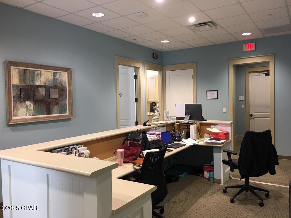 Listing photo id 3 for 4357 Lafayette Street