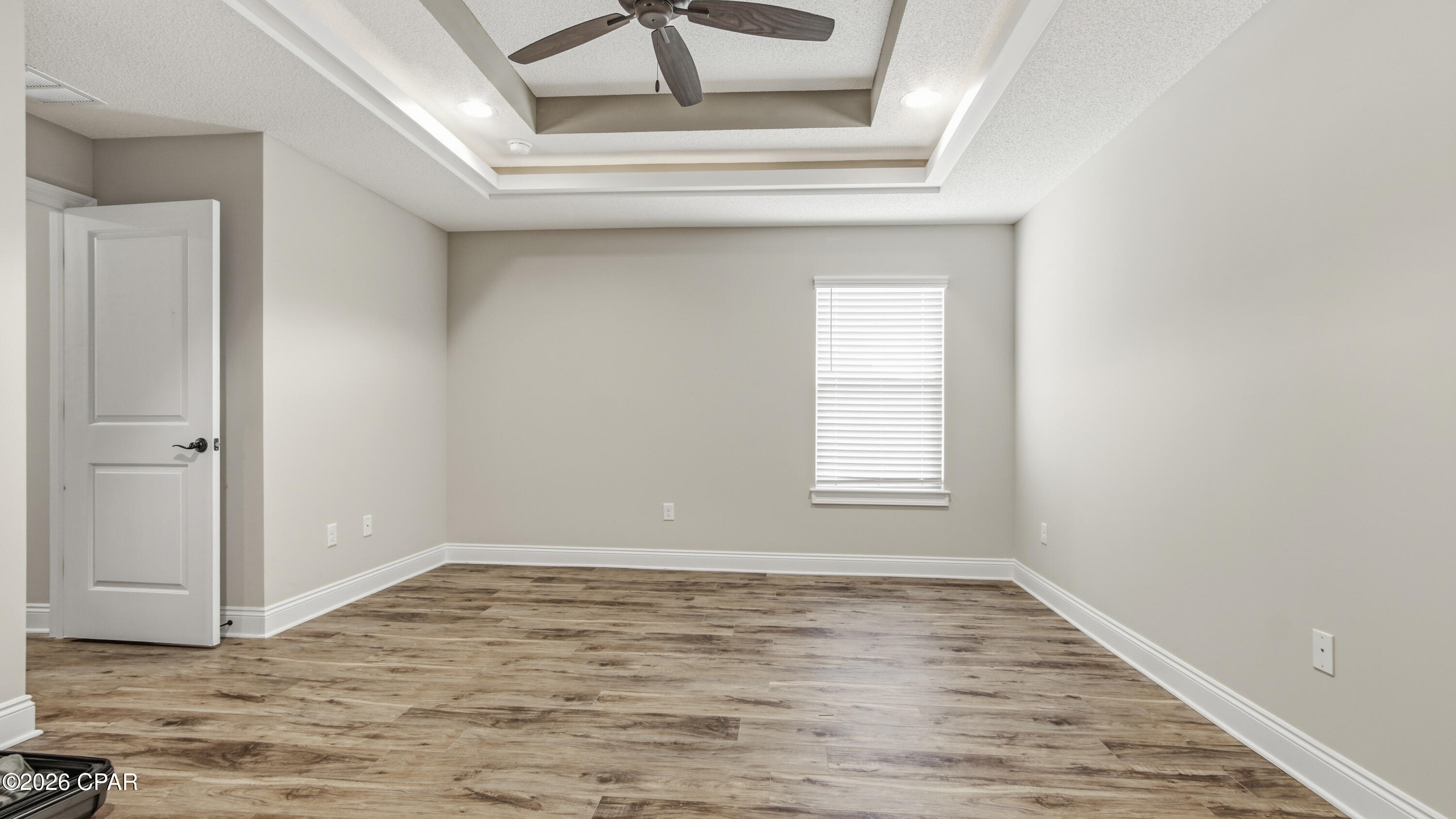 Listing photo id 11 for 4224 Dairy Farm Road