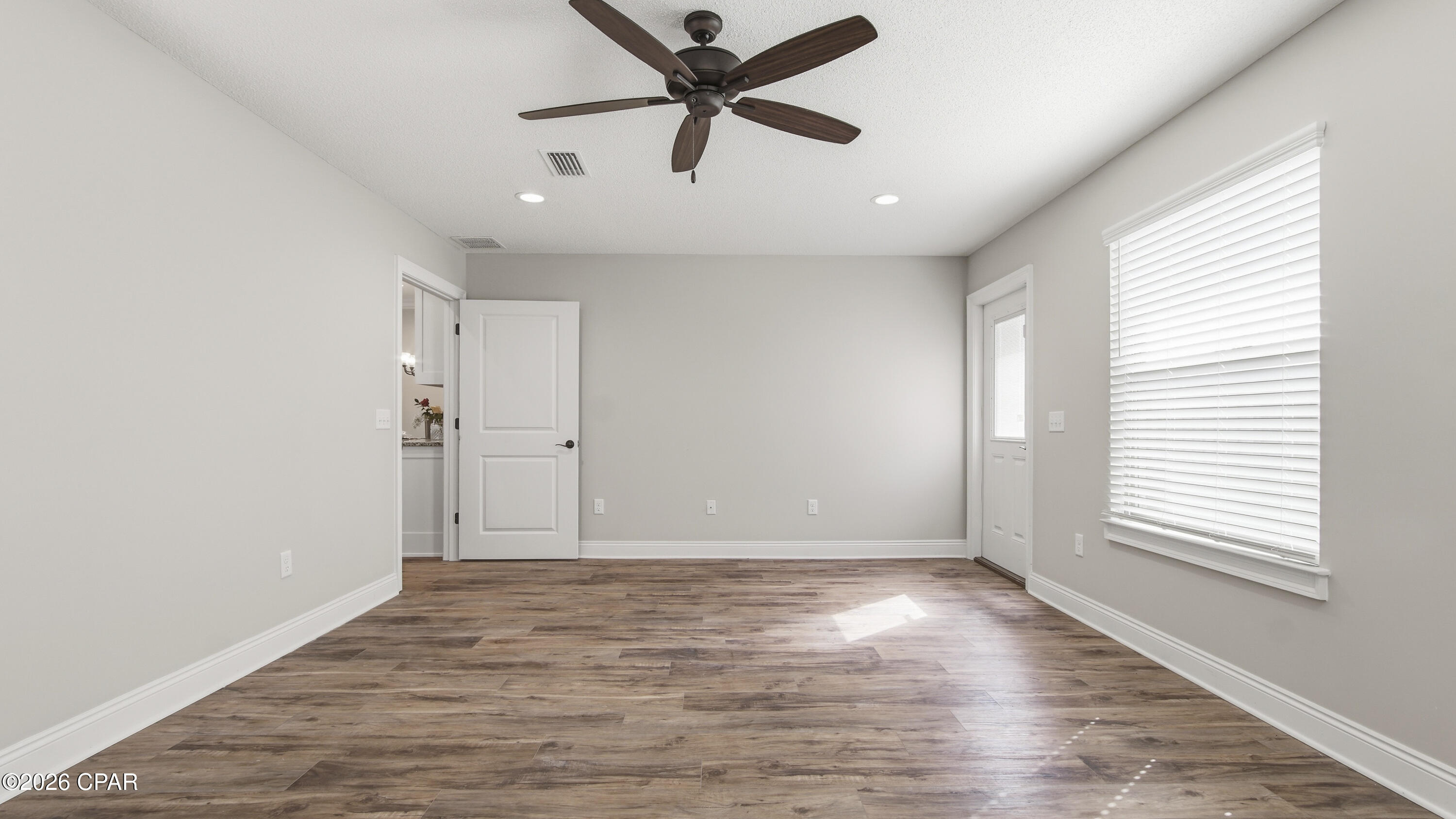 Listing photo id 24 for 4224 Dairy Farm Road