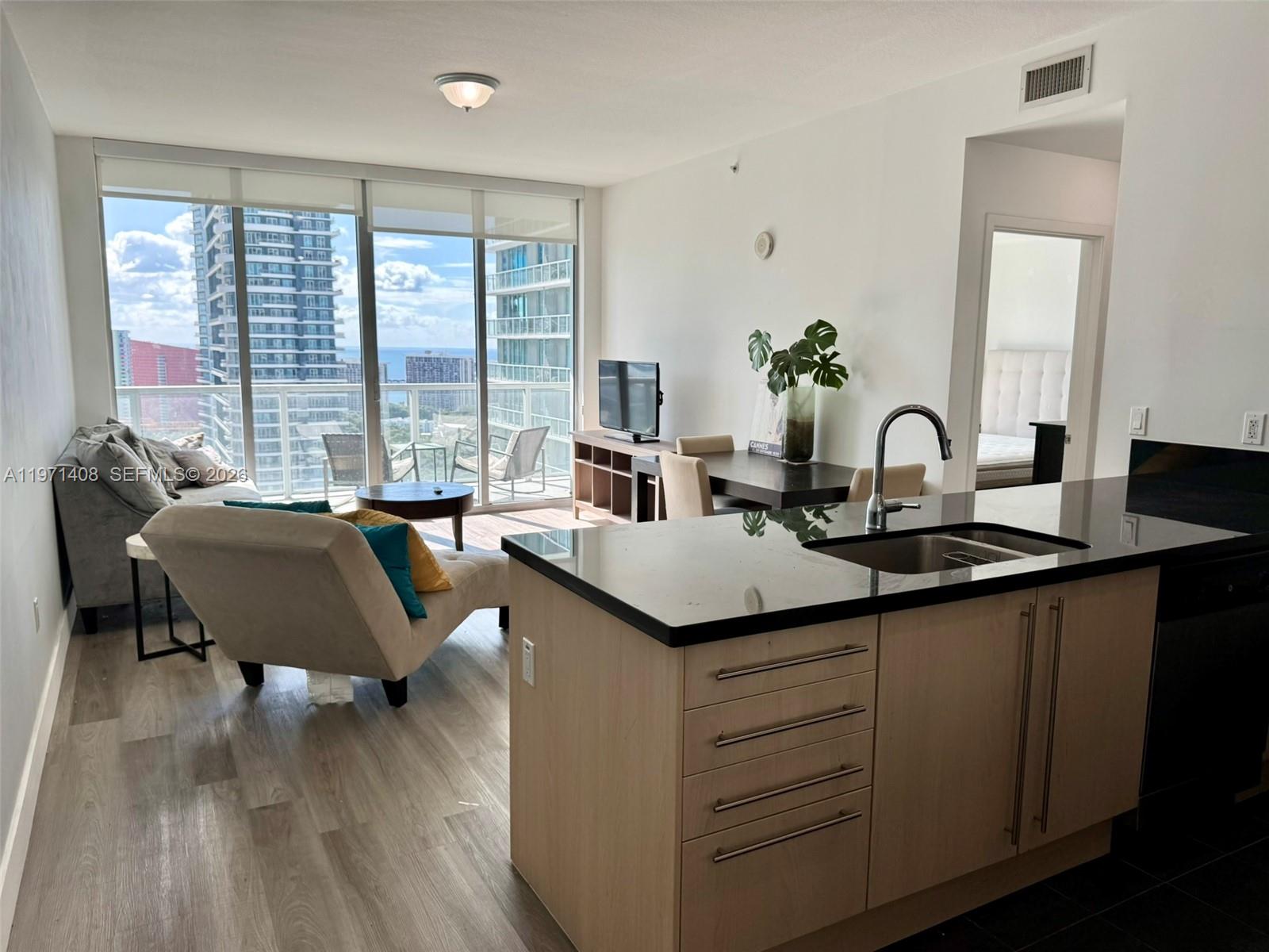 The Axis On Brickell II C
