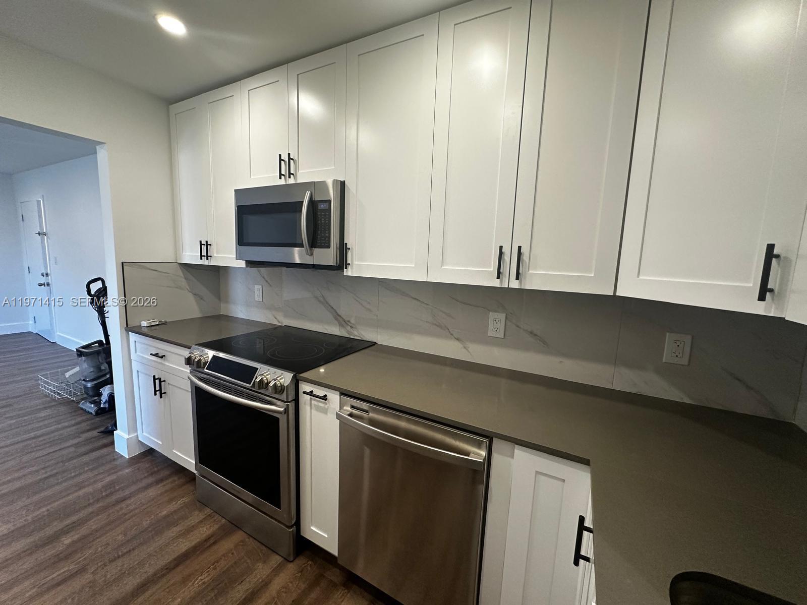 770 Condo