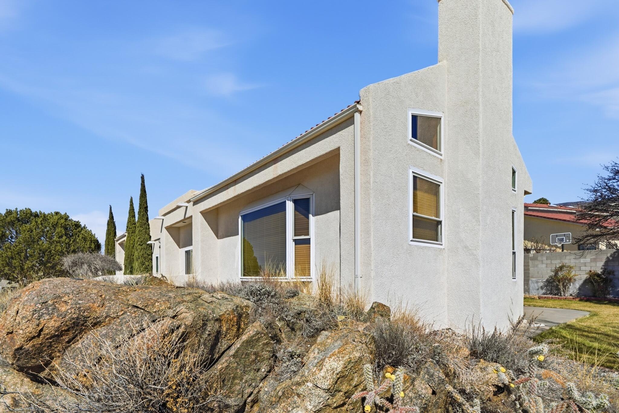 Homes for sale in Albuquerque, NM | 900 Piedra Larga Pl Ne, Albuquerque, NM 87123 | MLS# 1098778