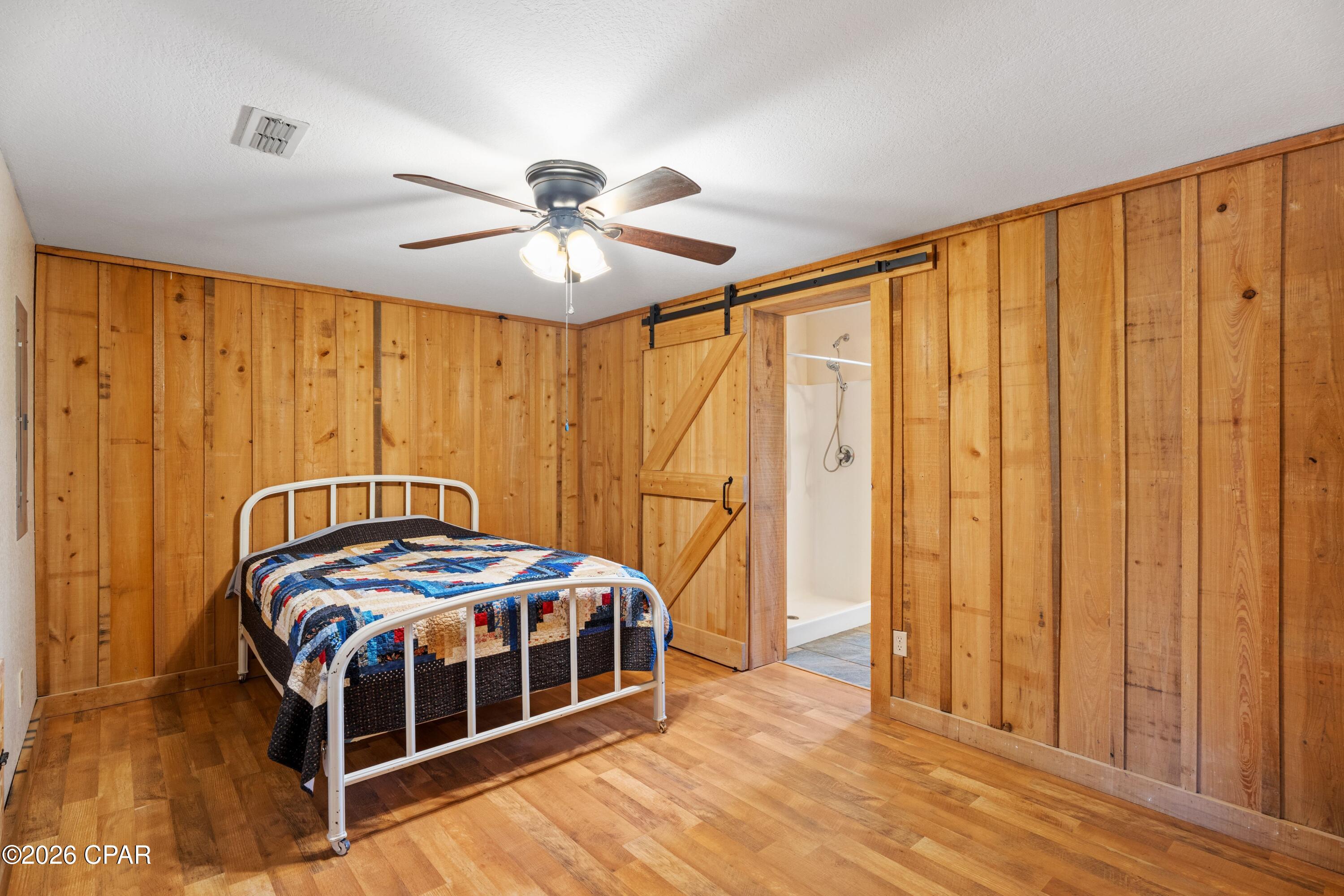 Image 17 For 7020 Capt Lynn Road