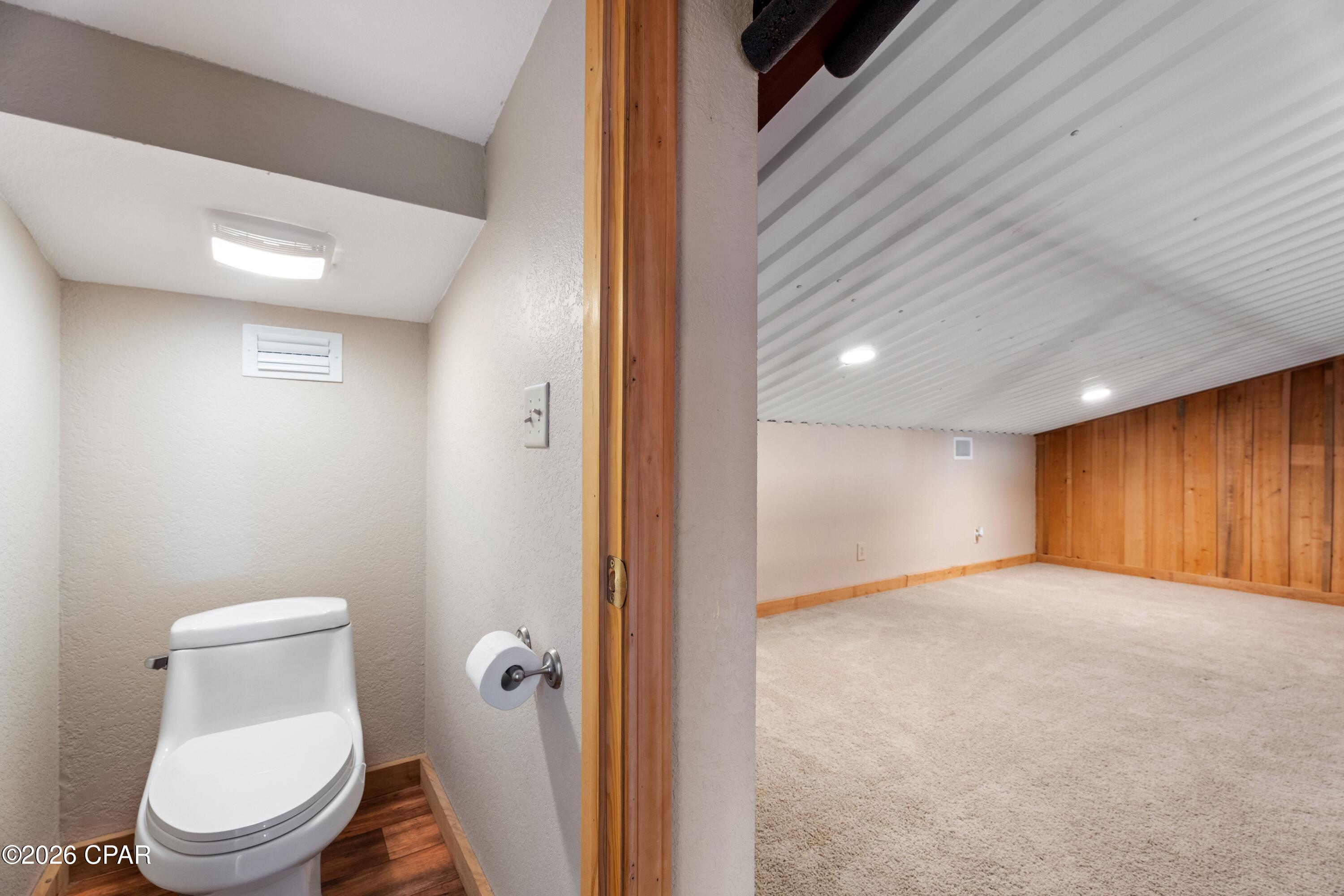 Image 32 For 7020 Capt Lynn Road