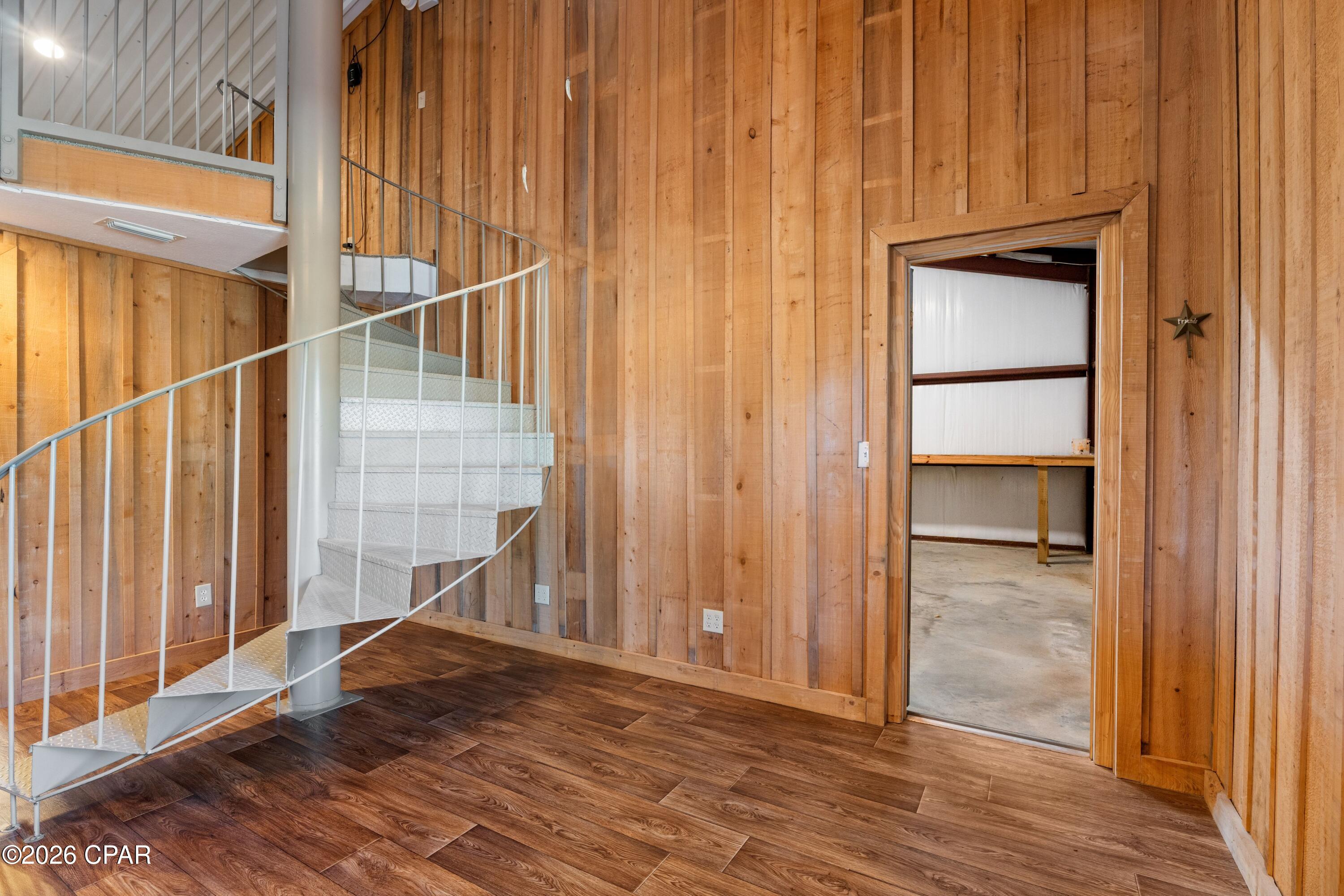 Image 37 For 7020 Capt Lynn Road