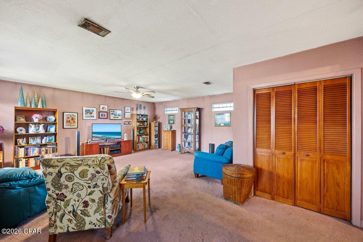 Image 16 For 729 Crestwood Street