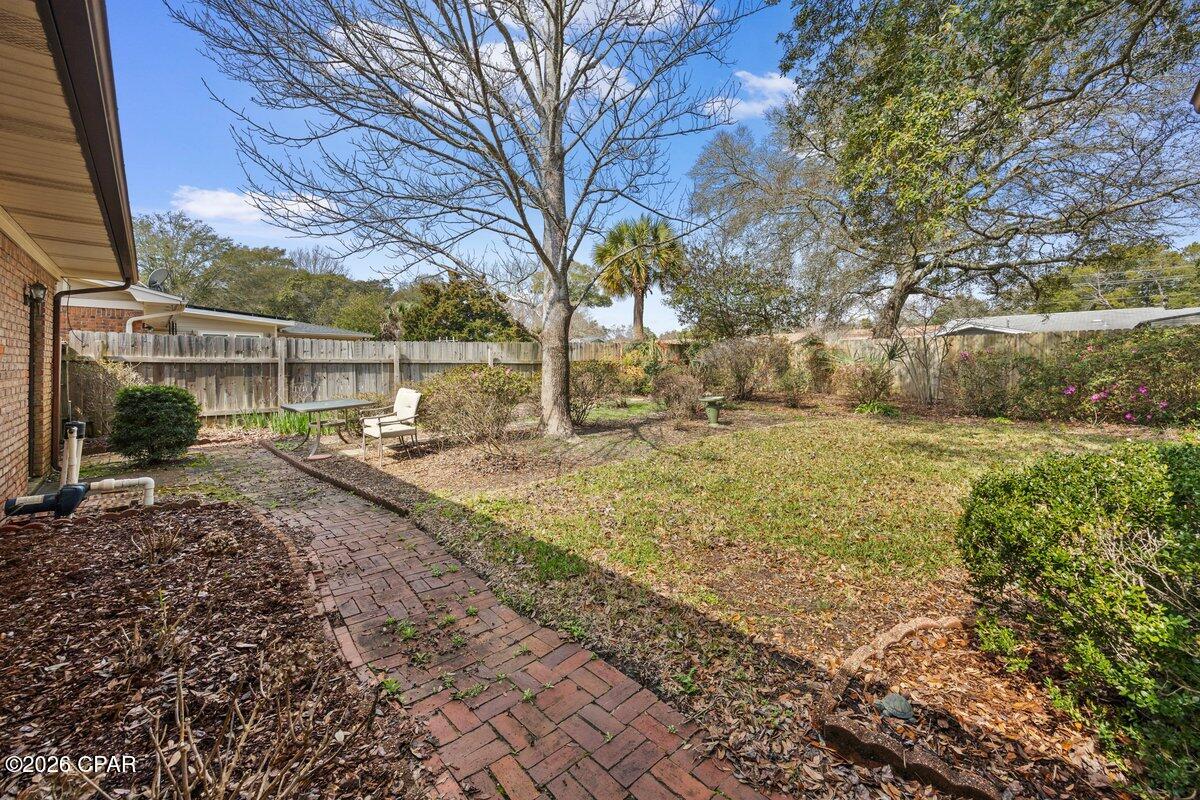 Image 21 For 729 Crestwood Street