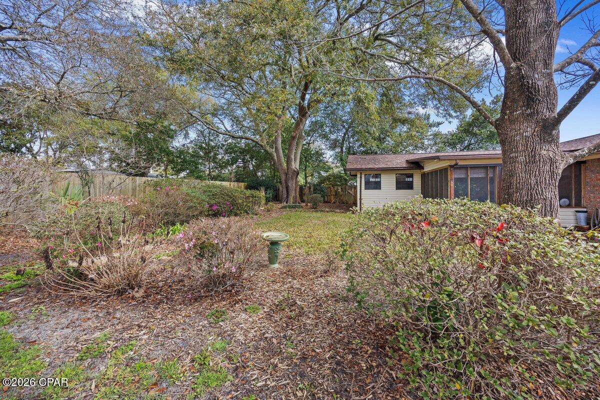 Image 23 For 729 Crestwood Street