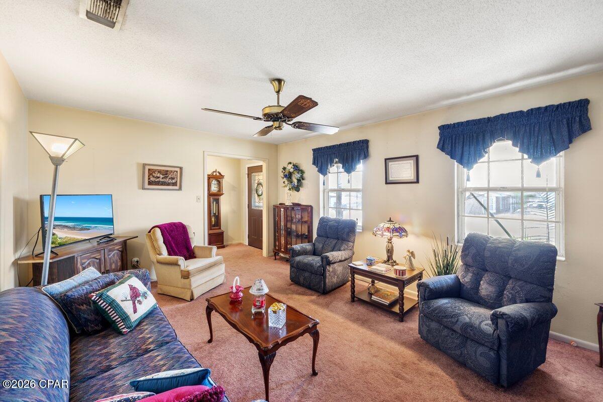 Image 5 For 729 Crestwood Street