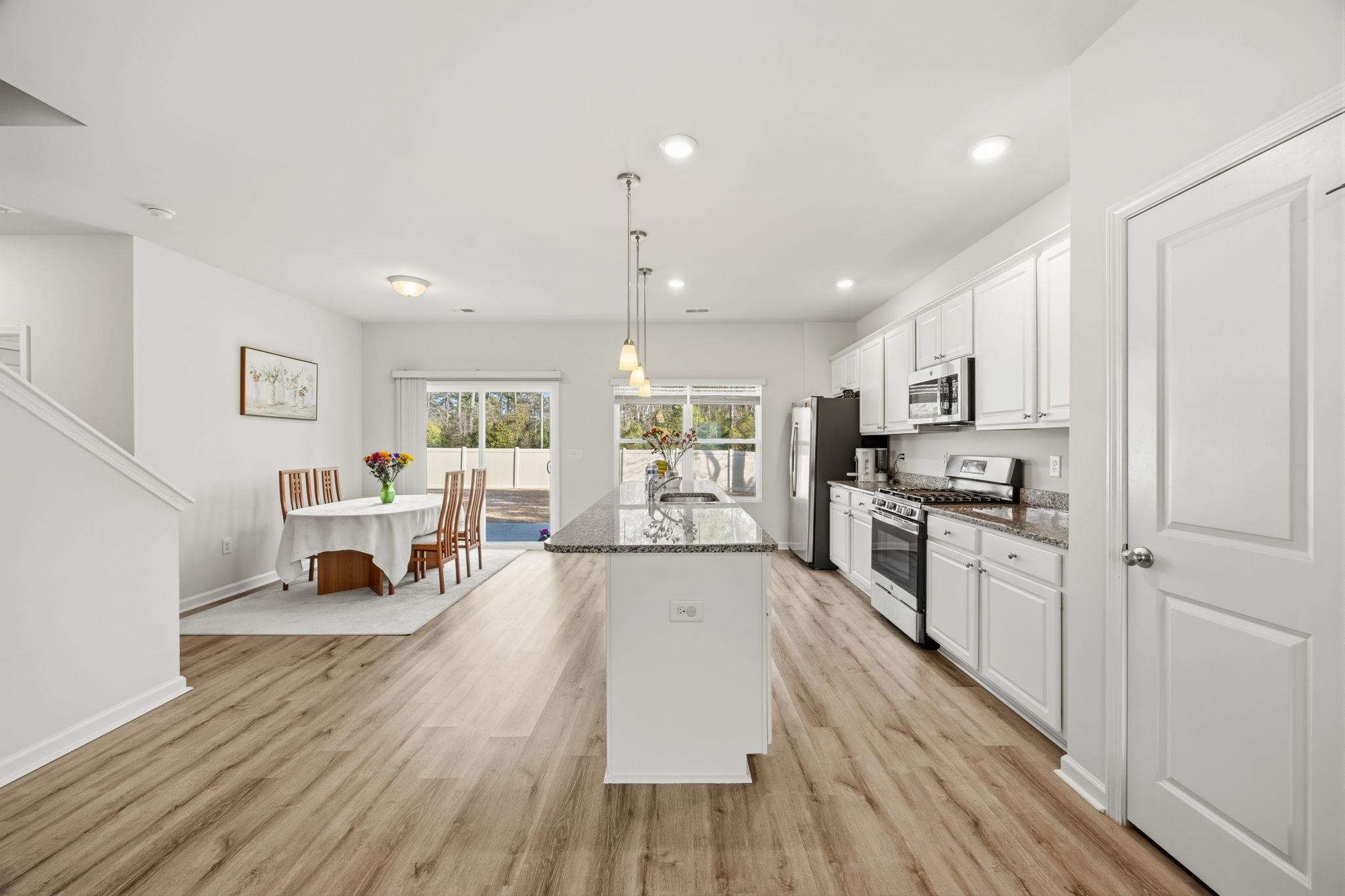 450 Archer Ct. Conway, SC 29526