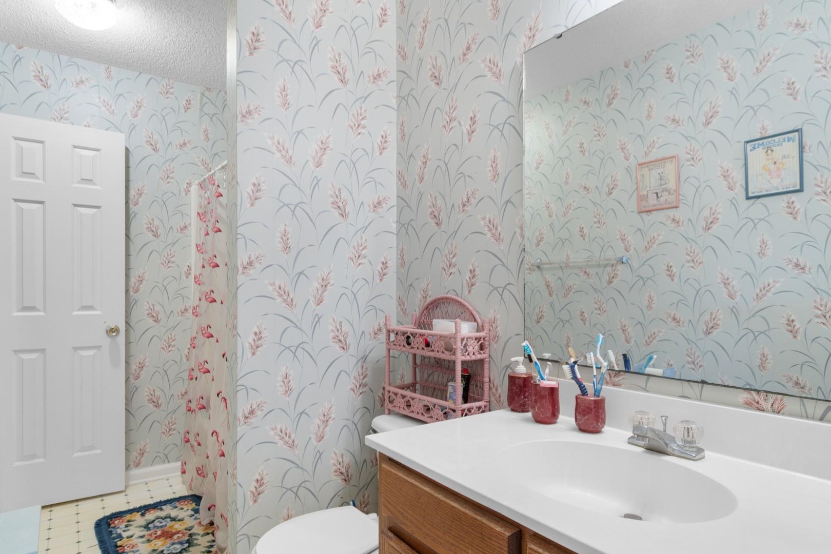 2604840 | Photo 23
