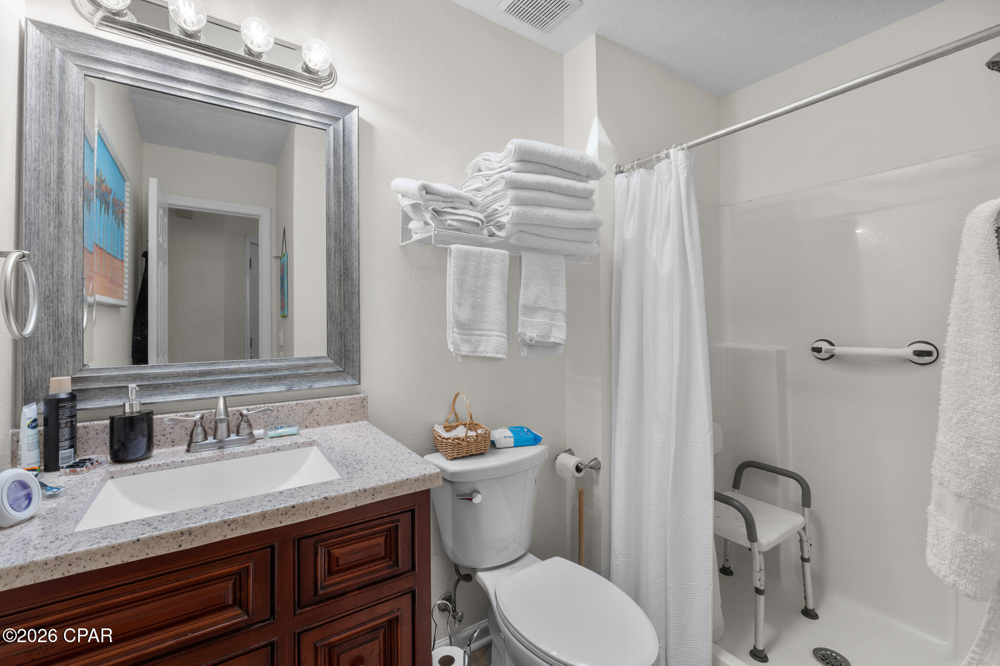 Image 13 For 8402 Elizabeth Avenue
