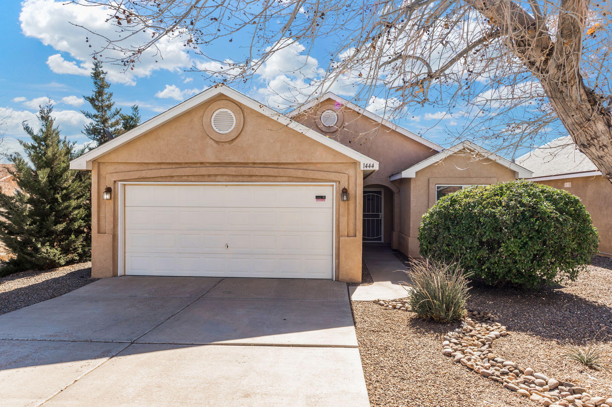 1444 Penasco Road, Rio Rancho NM 87144