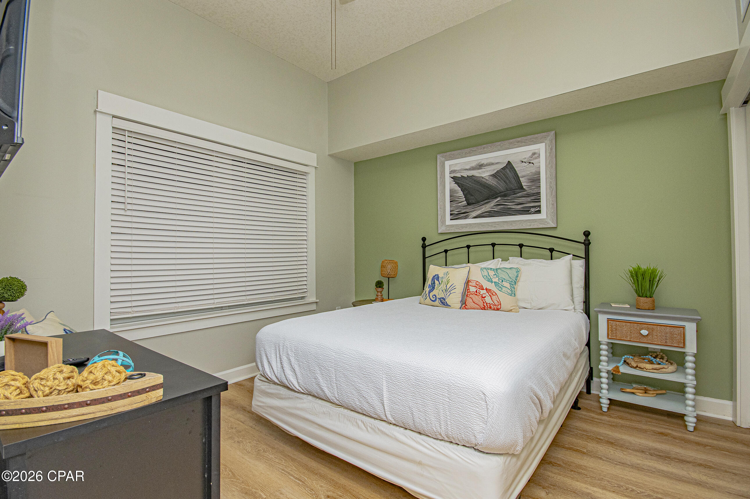 Image 26 For 11807 Front Beach Road 2003