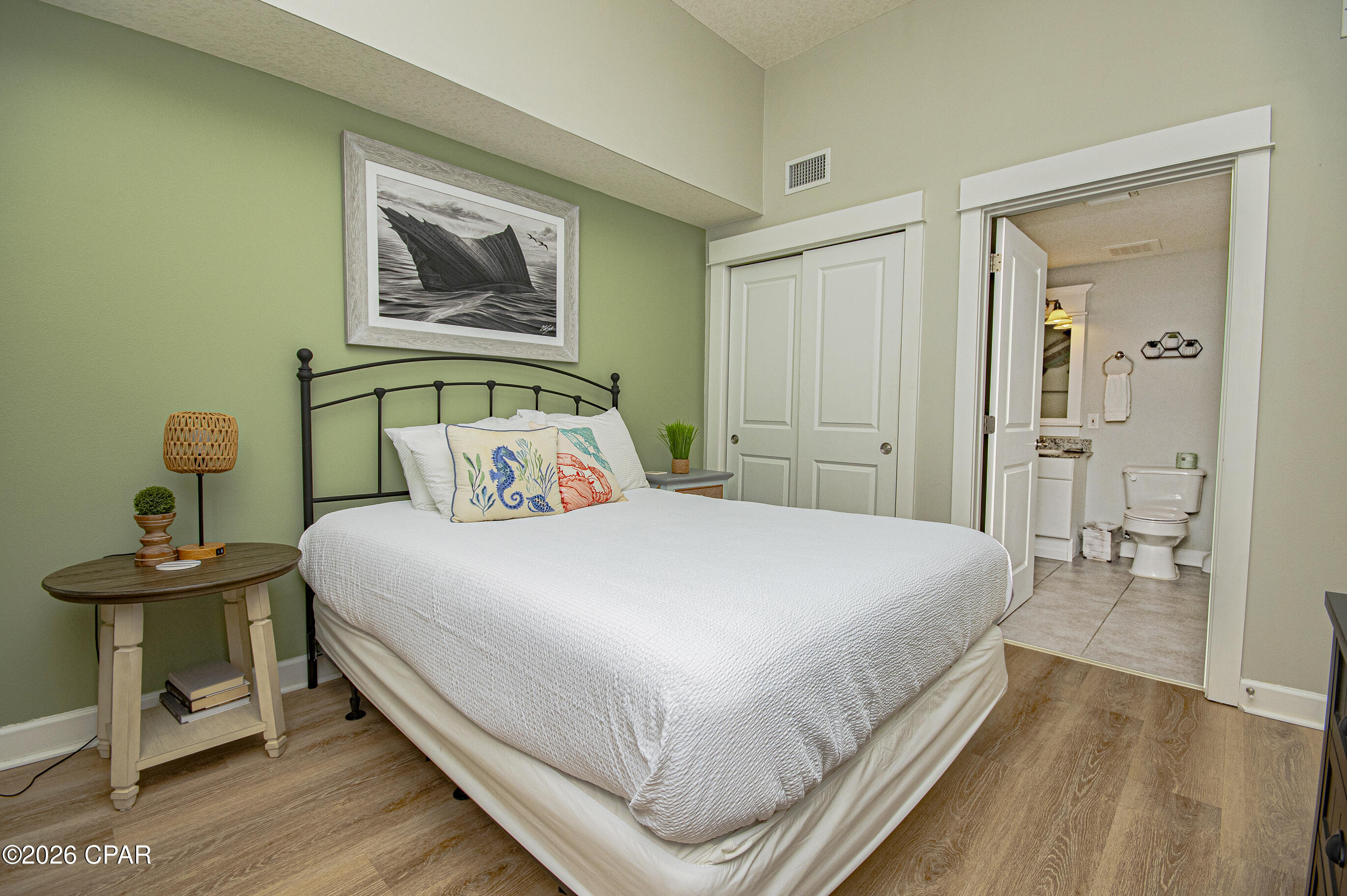 Image 28 For 11807 Front Beach Road 2003