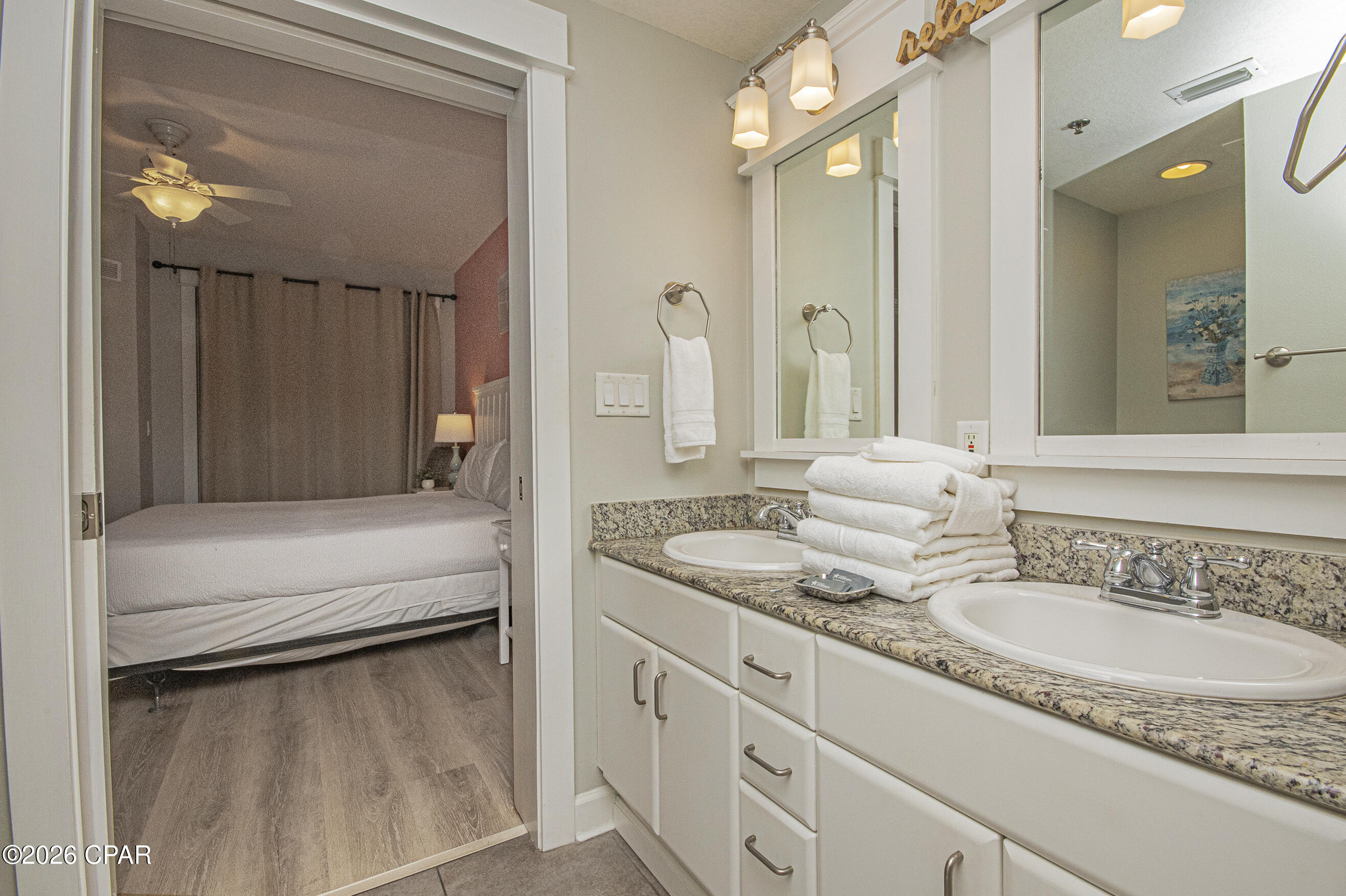 Image 42 For 11807 Front Beach Road 2003