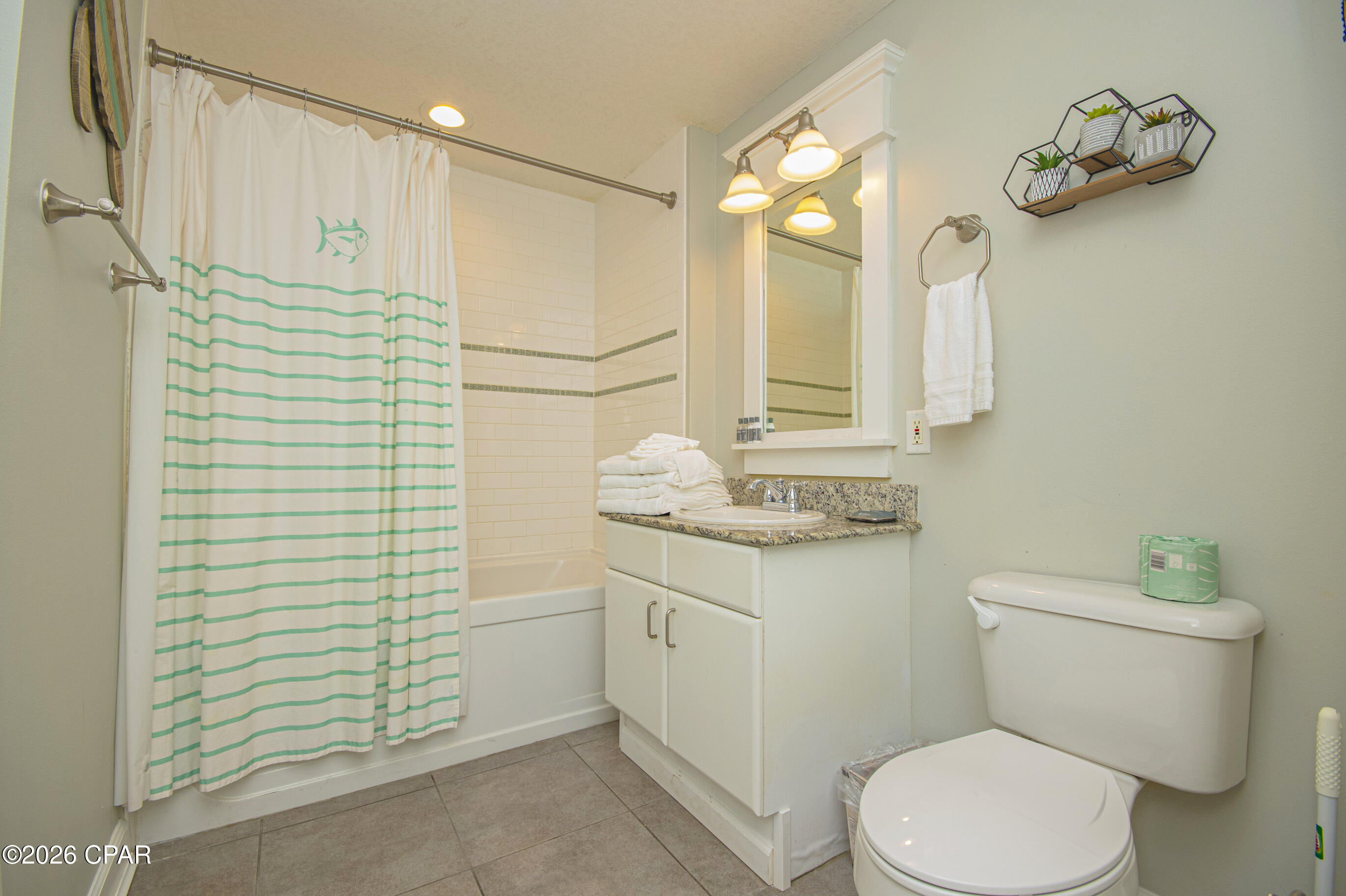 Image 48 For 11807 Front Beach Road 2003