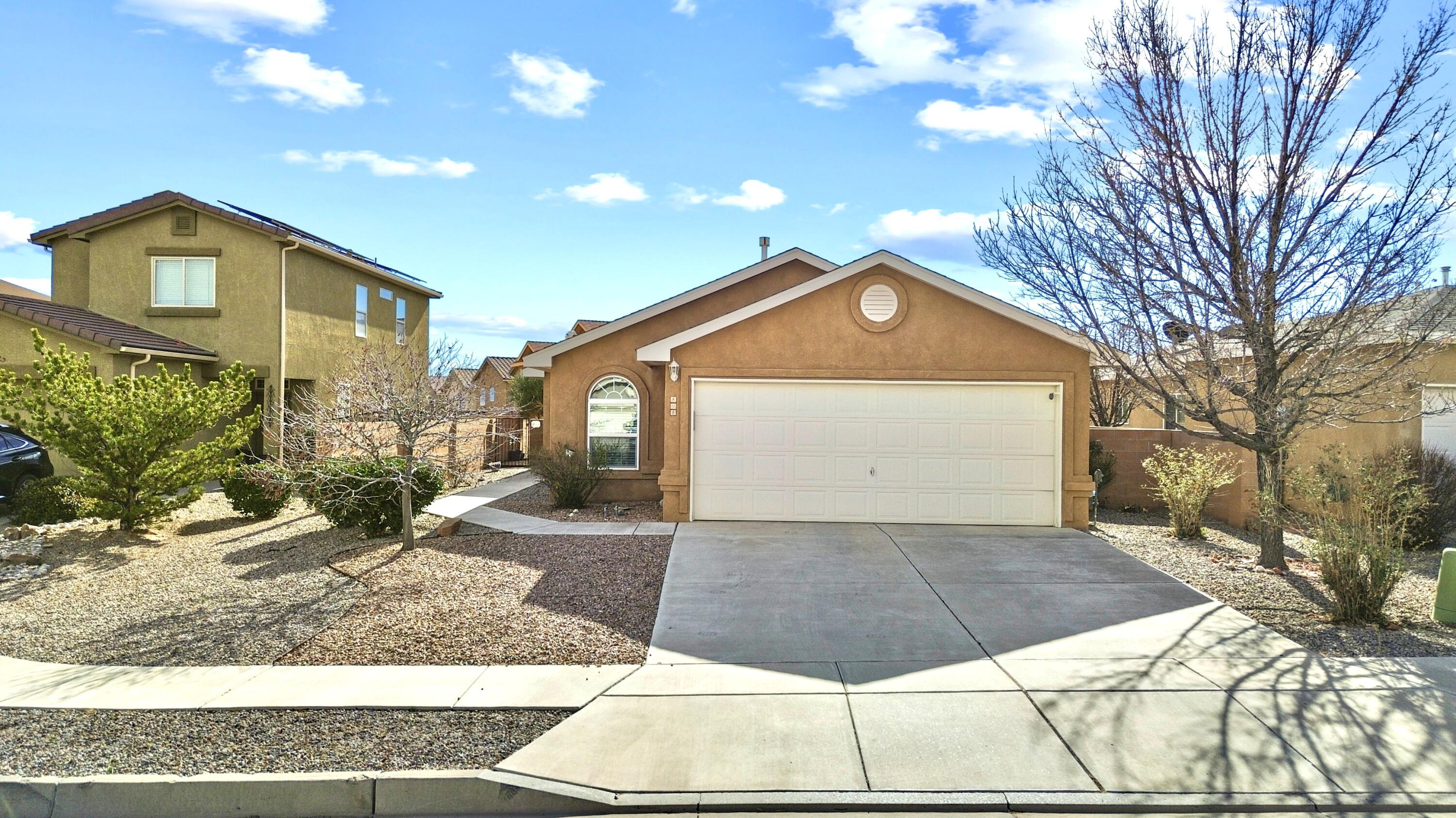 804 Mirasol Court, Albuquerque NM 87120