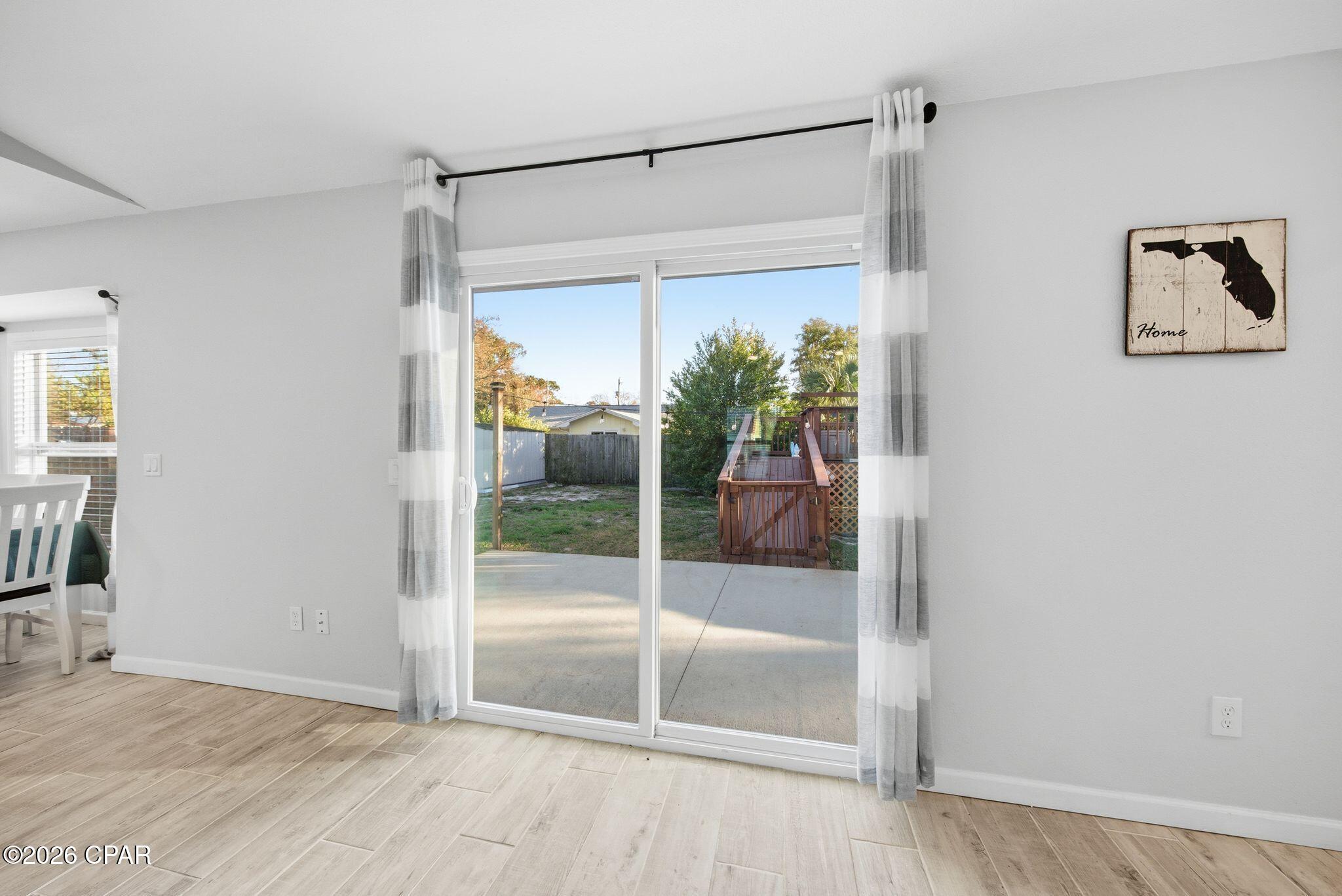 Image 11 For 321 Prudence Lane