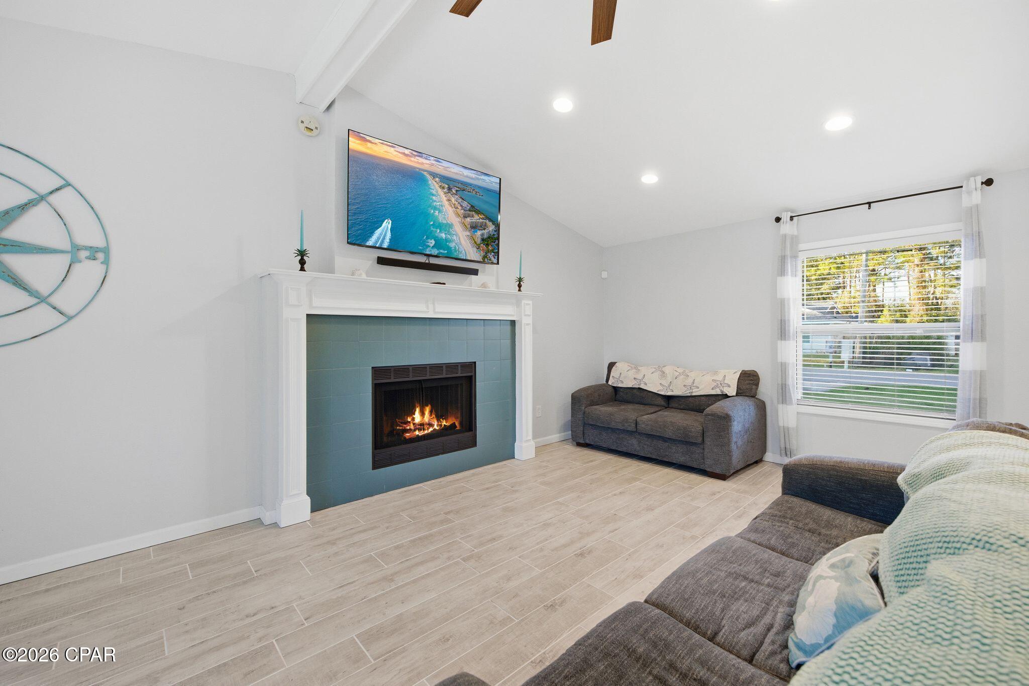 Image 13 For 321 Prudence Lane