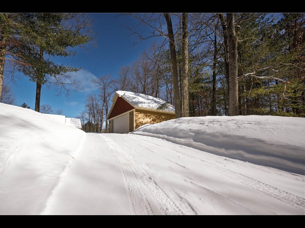 Undocumented Lake Property 8550 Kenwood Terrace Photo 27