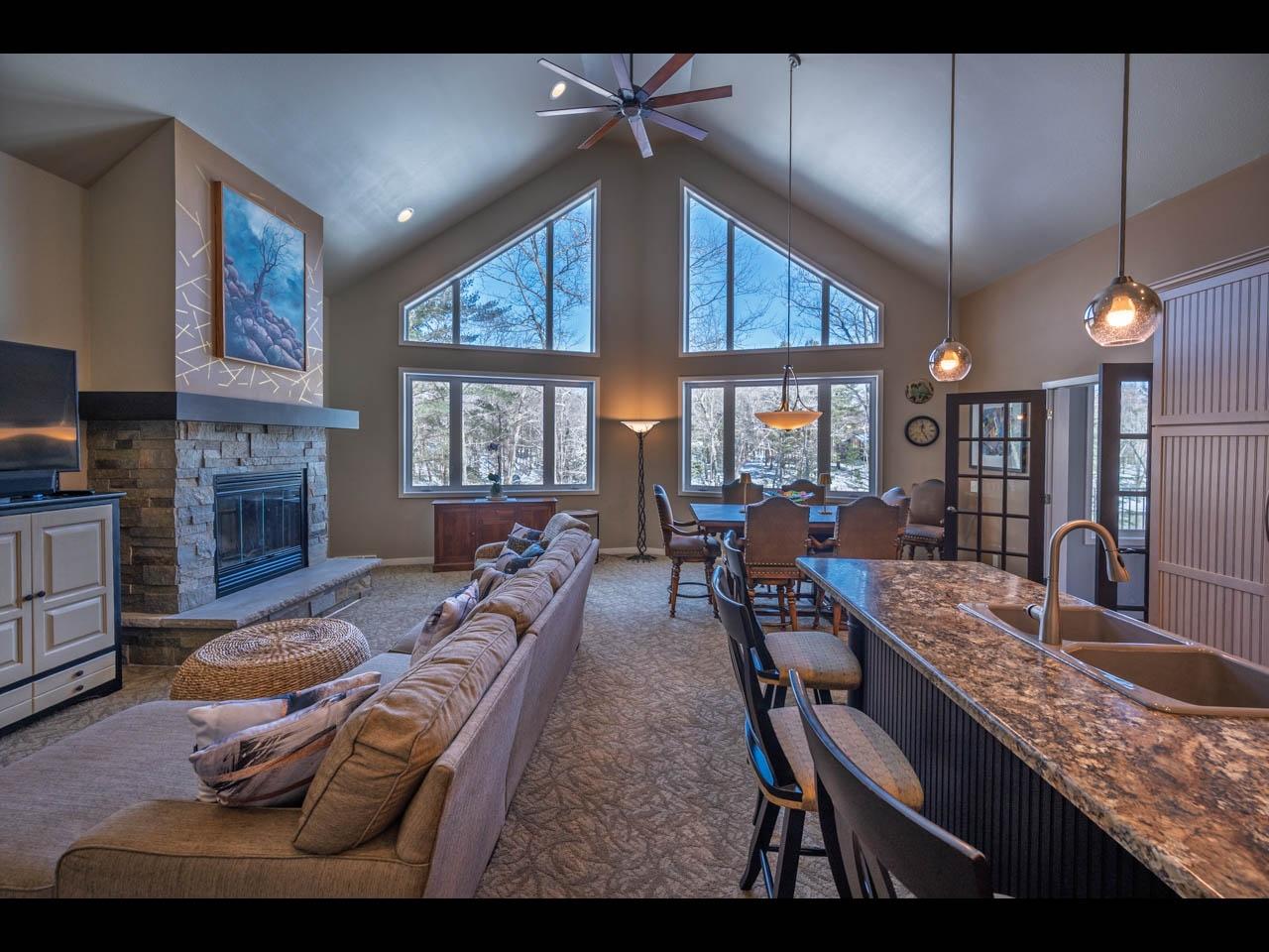 Undocumented Lake Property 8550 Kenwood Terrace Photo 3