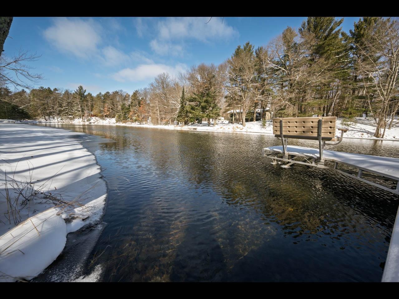 River Property Property 8550 Kenwood Terrace Photo 35