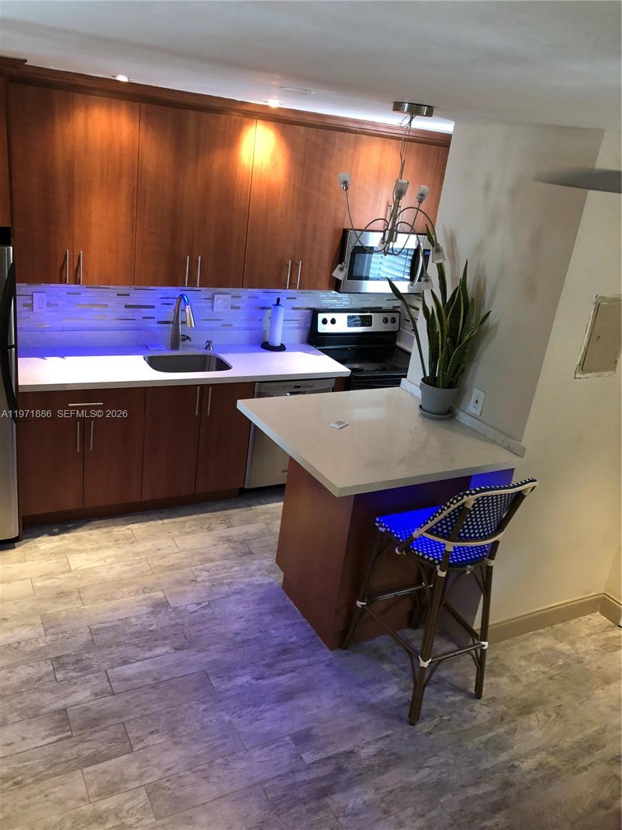 Homes for sale in Oakland Park, FL | 4081 N Dixie Hwy #29, Oakland Park, FL 33334 | MLS# A11971886