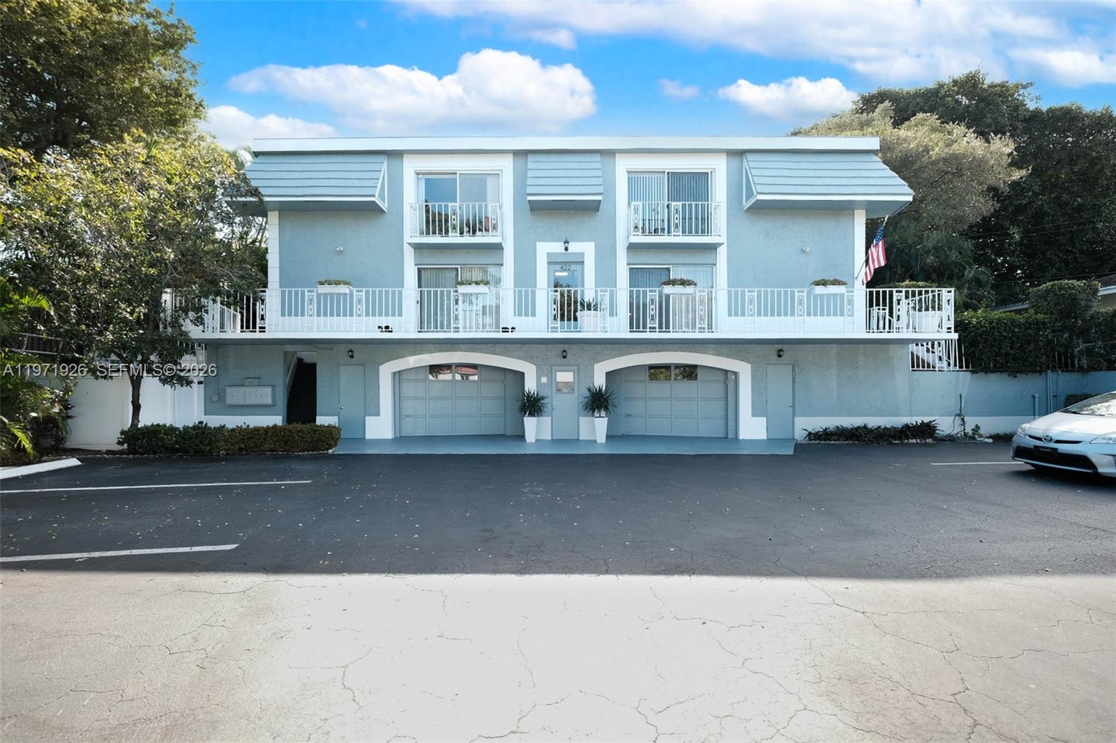   Unit , Boca Raton, Florida 33432