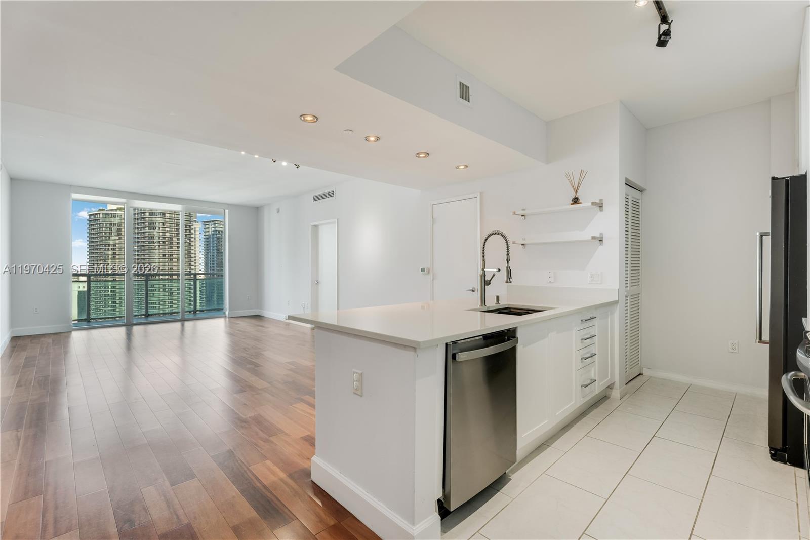 The Plaza 901 Brickell Co