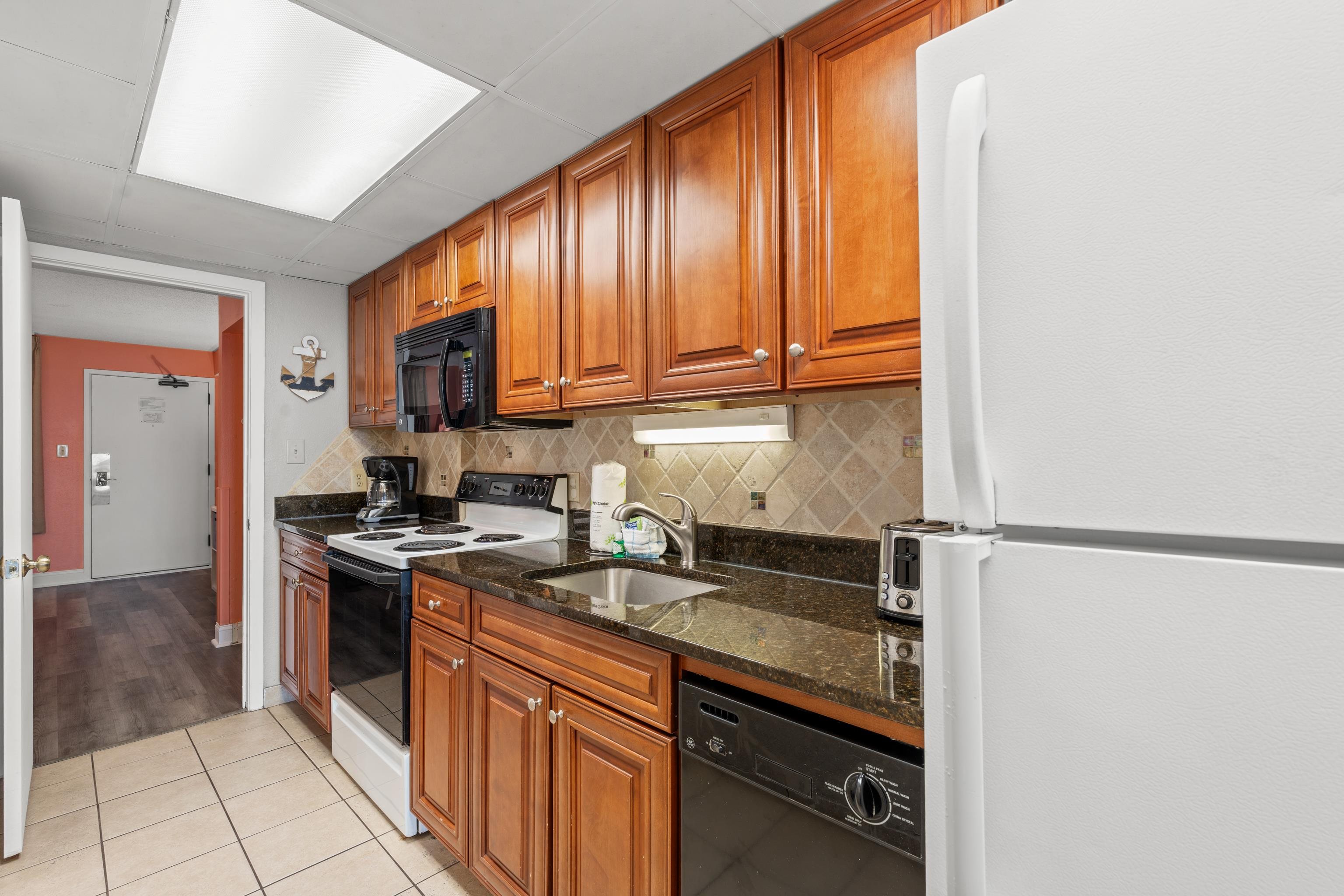 2604916 | Photo 12