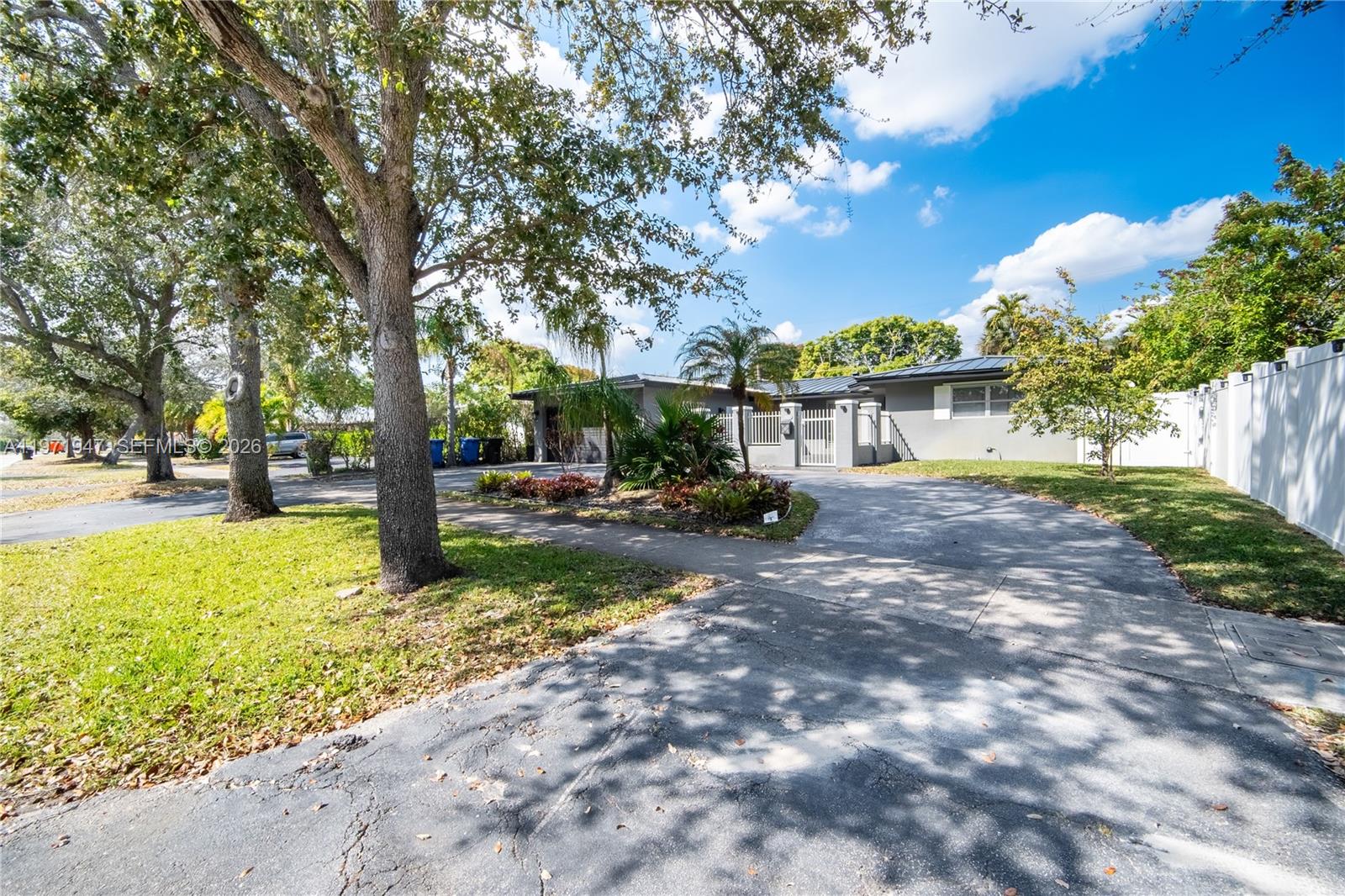 Imperial Point 1 Sec