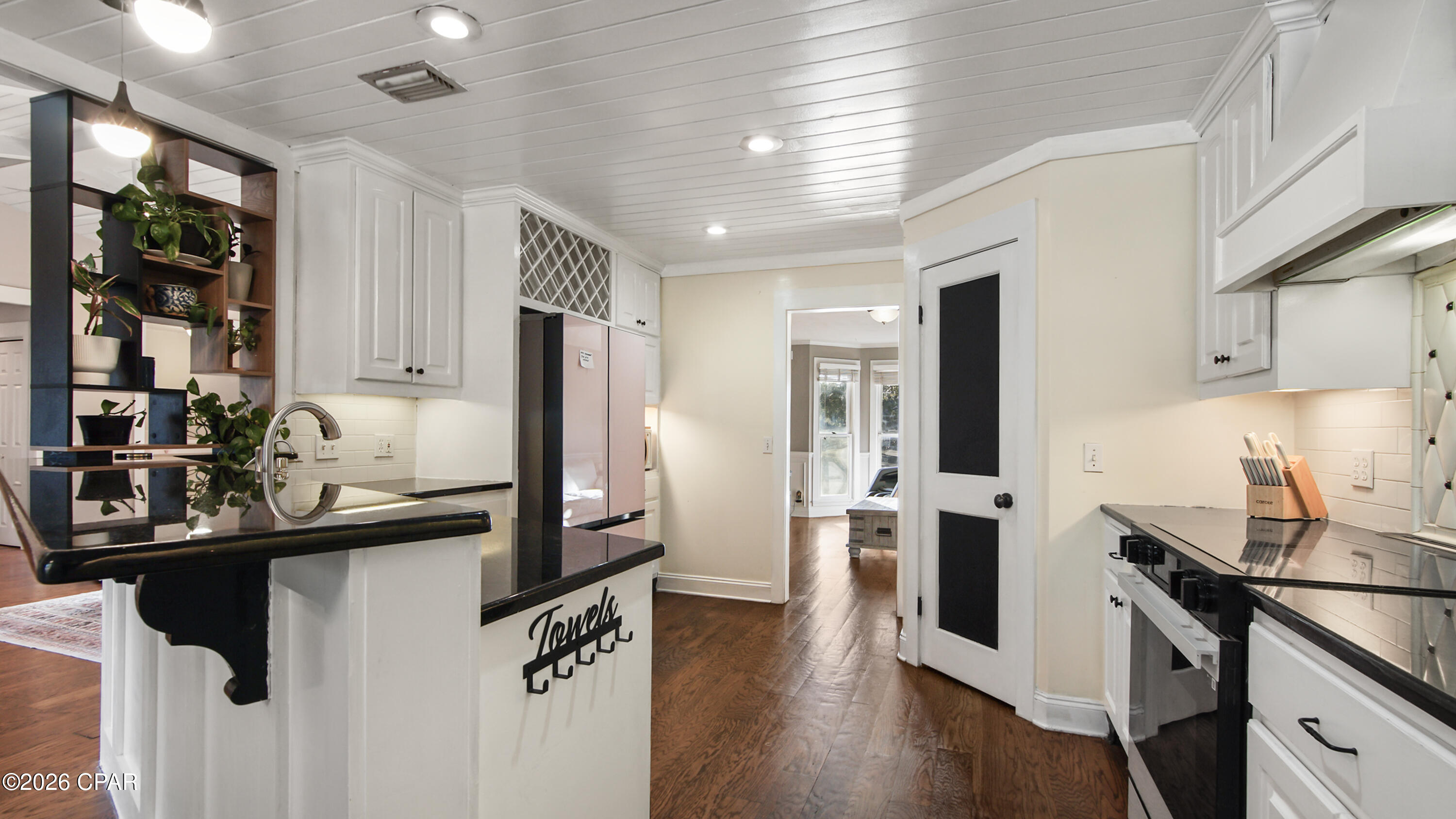 Image 12 For 2844 Longleaf Road