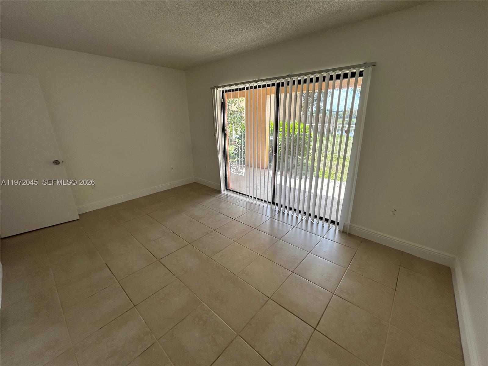 Stunning waterfront exterior at 5200 31st Ave - Condo in Fort Lauderdale
