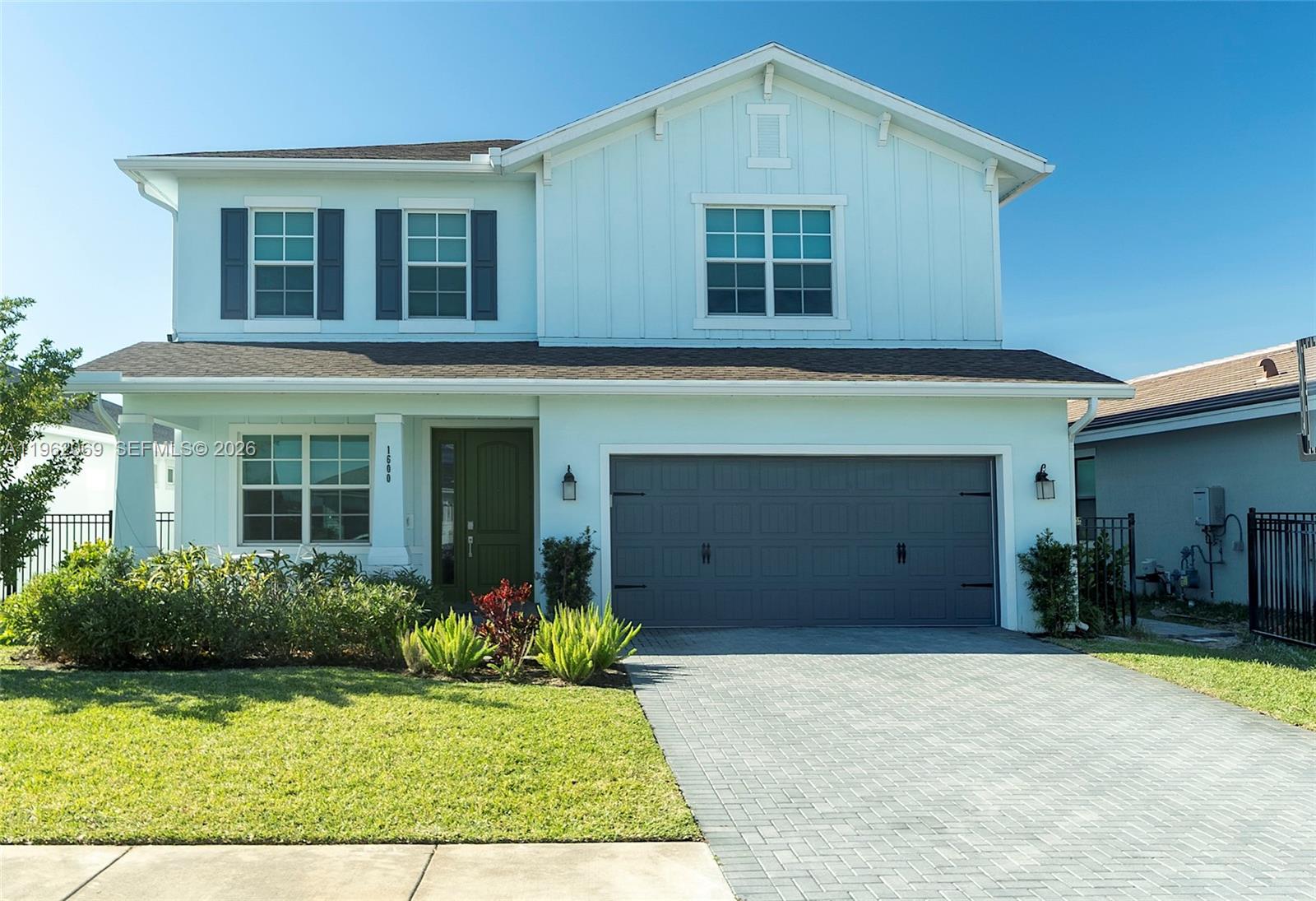 Homes for sale in Loxahatchee, FL | 1600 Wandering Willow Way, Loxahatchee, FL 33470 | MLS# A11962069