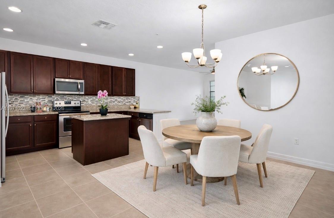 Pembroke Lakes South