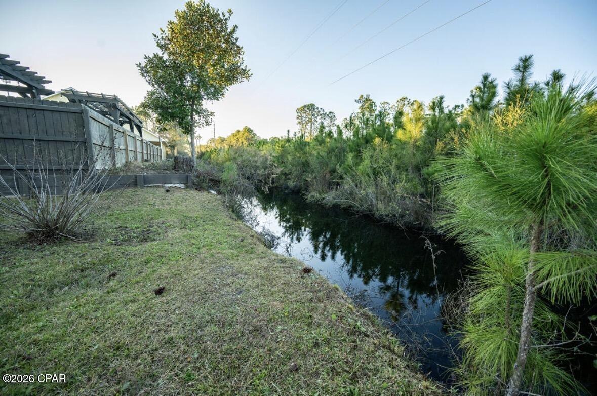 Image 4 For 9122 Abba Lane