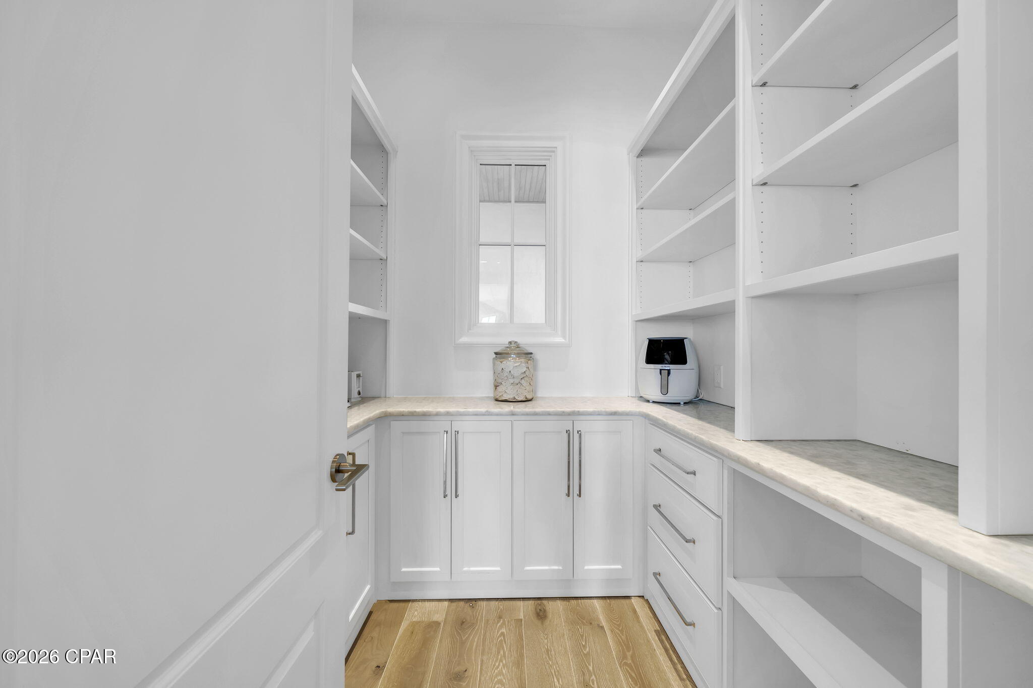 Image 16 For 384 Beachside Drive