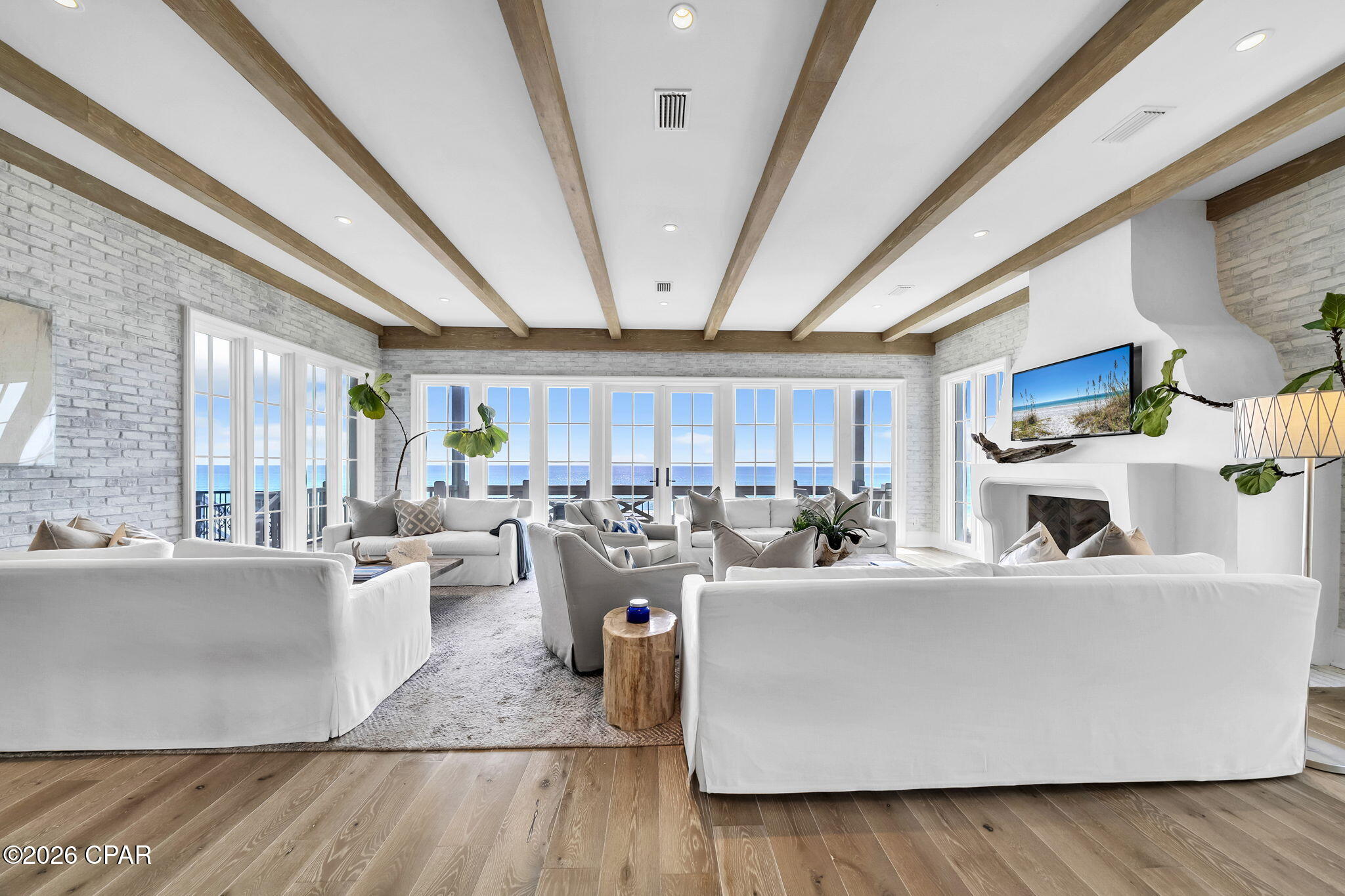 Image 17 For 384 Beachside Drive