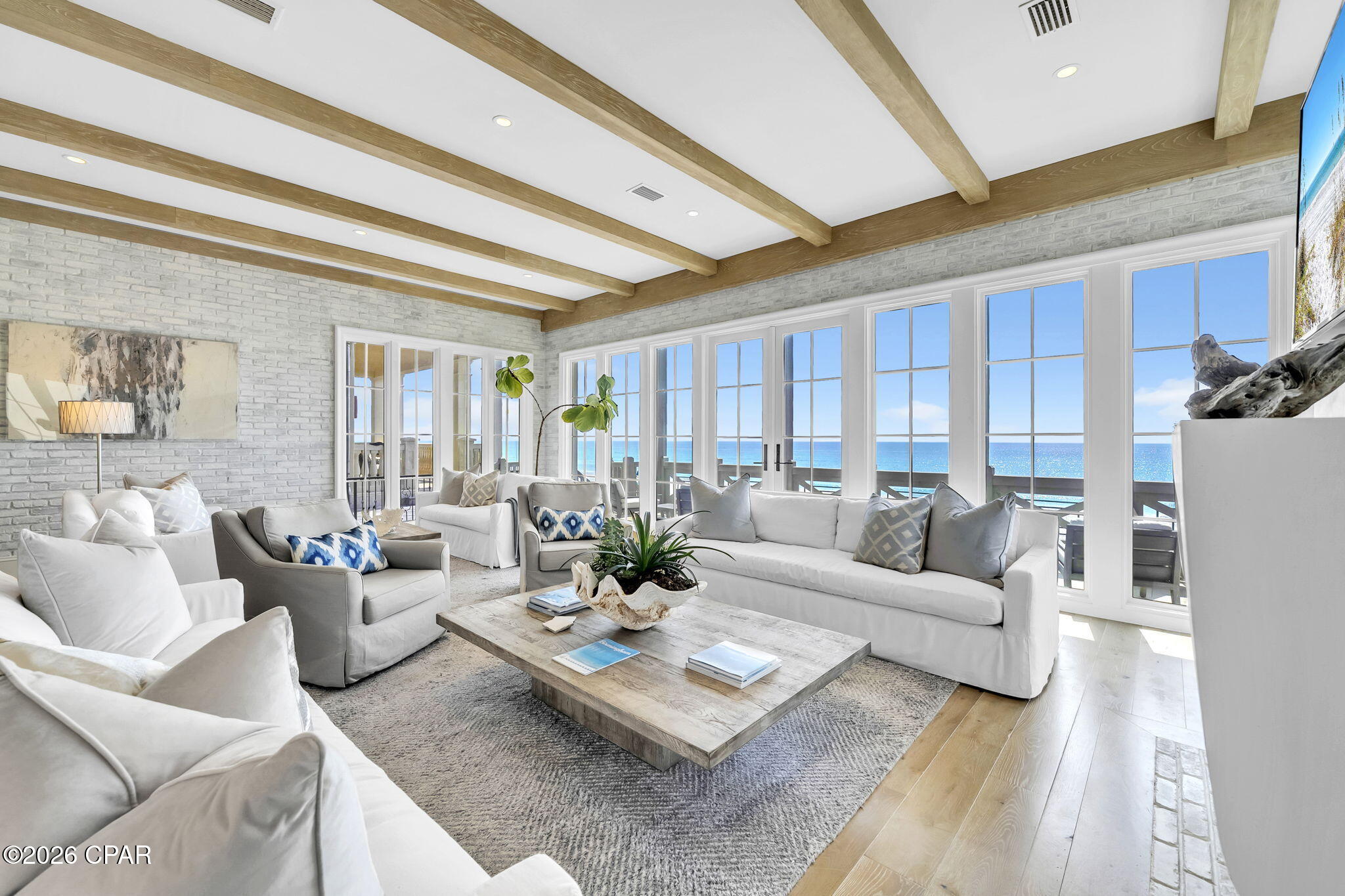 Image 18 For 384 Beachside Drive