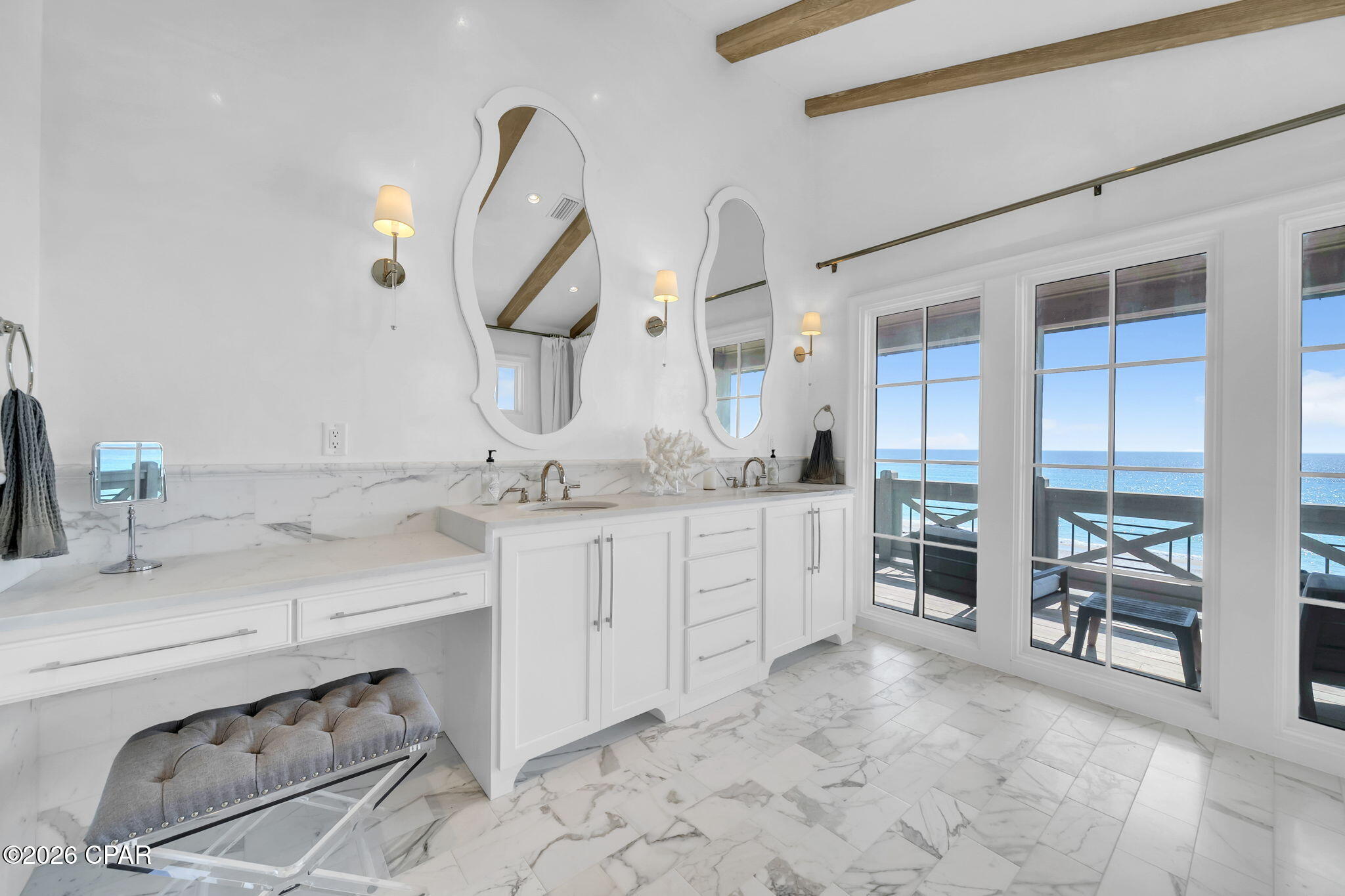 Image 41 For 384 Beachside Drive