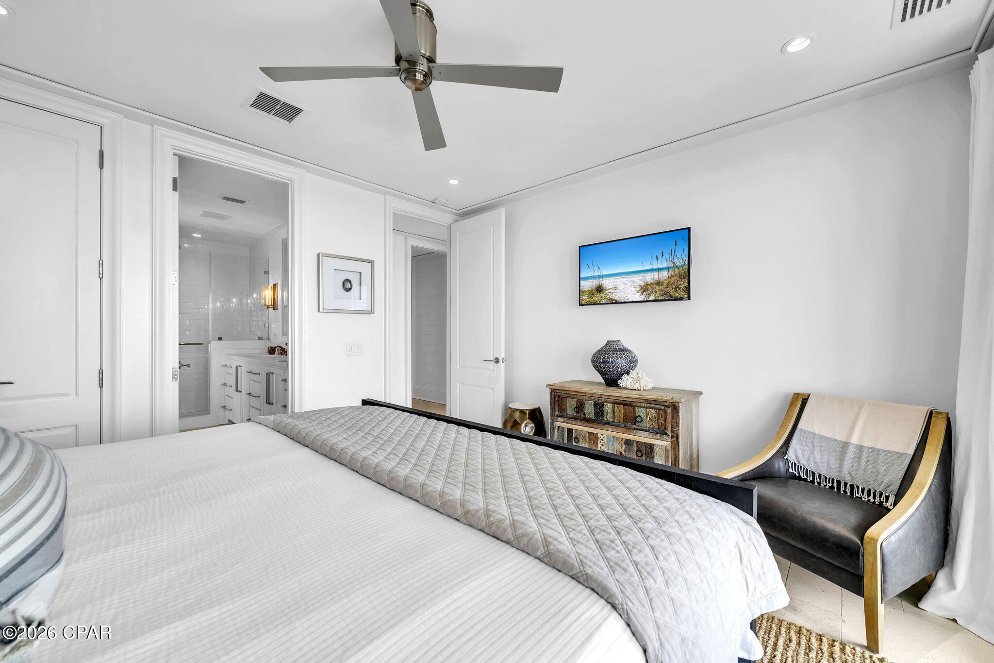 Image 72 For 384 Beachside Drive