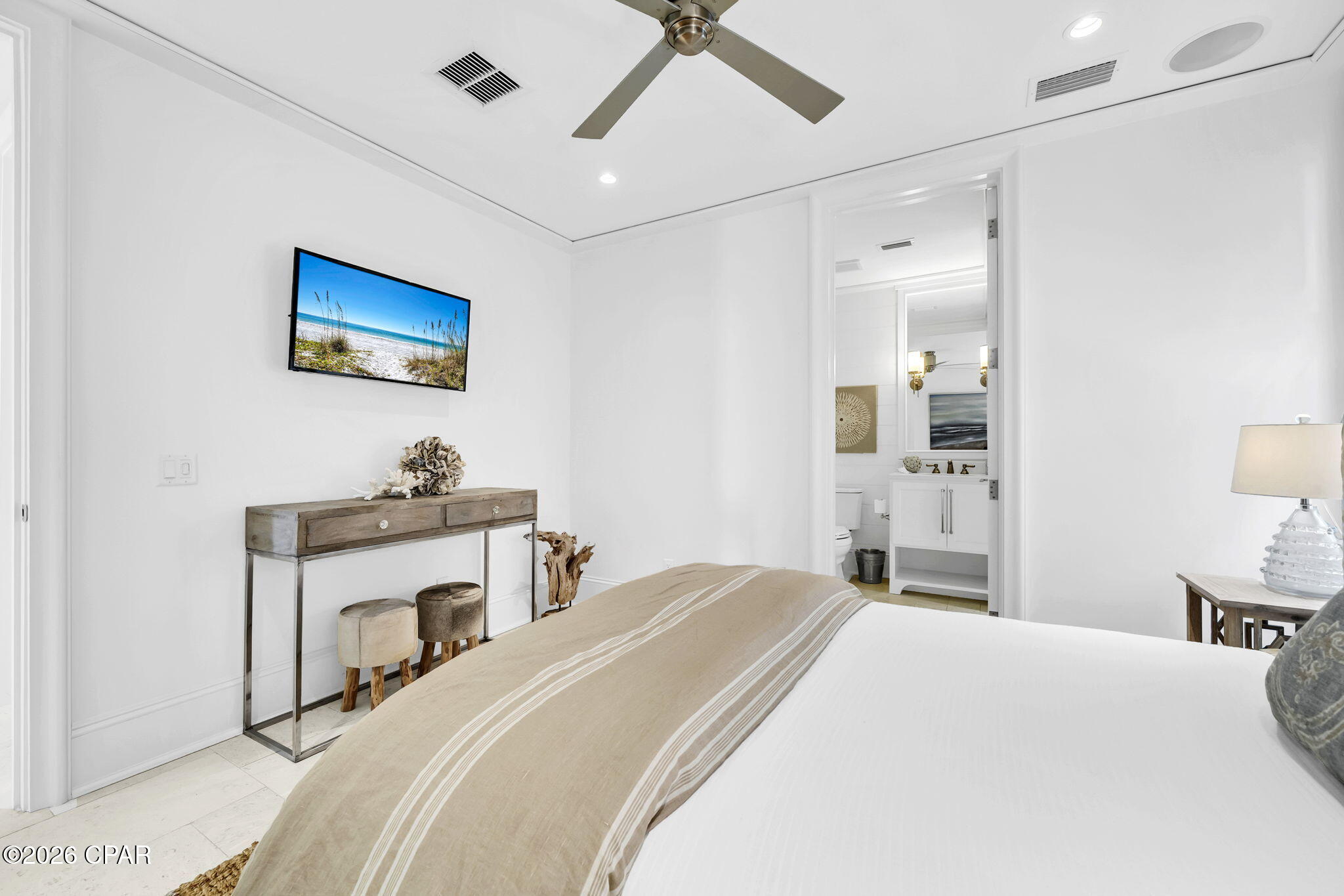 Image 76 For 384 Beachside Drive