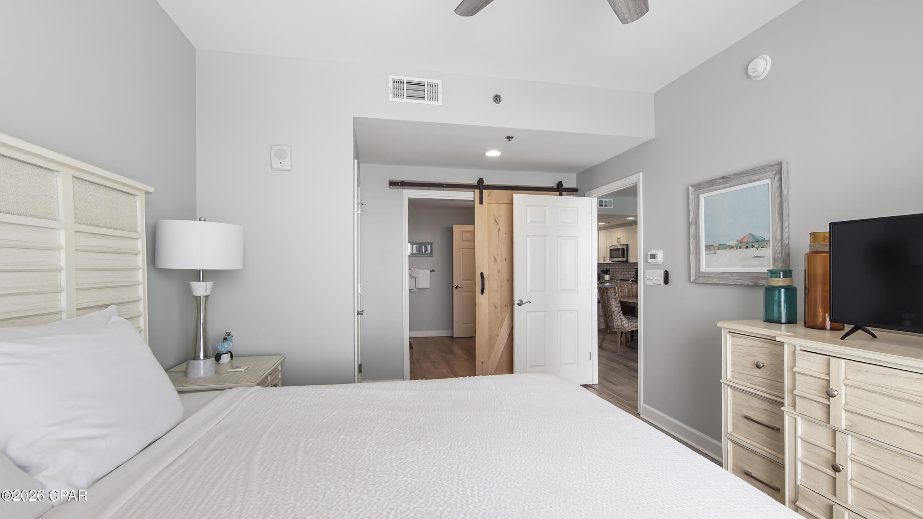 Image 16 For 17739 Front Beach Road 507w