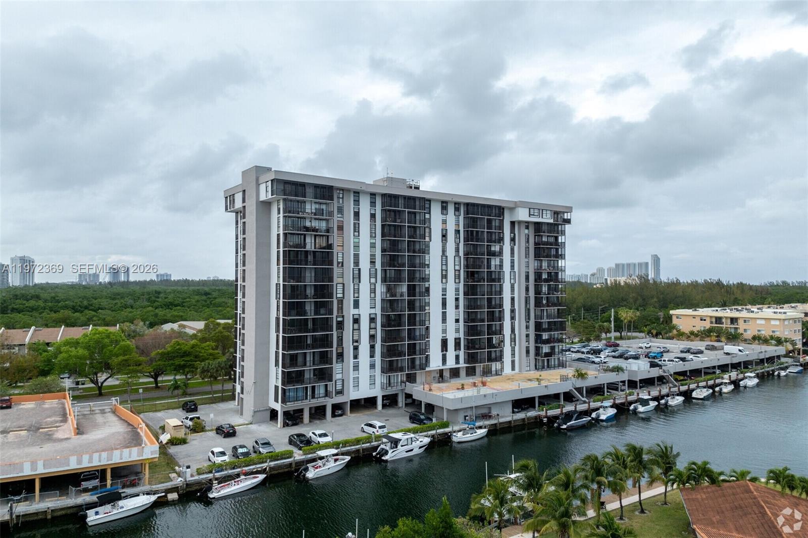 Dorset House Condo