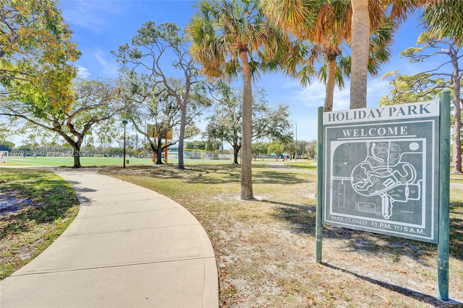 Sevilla Courts Condo