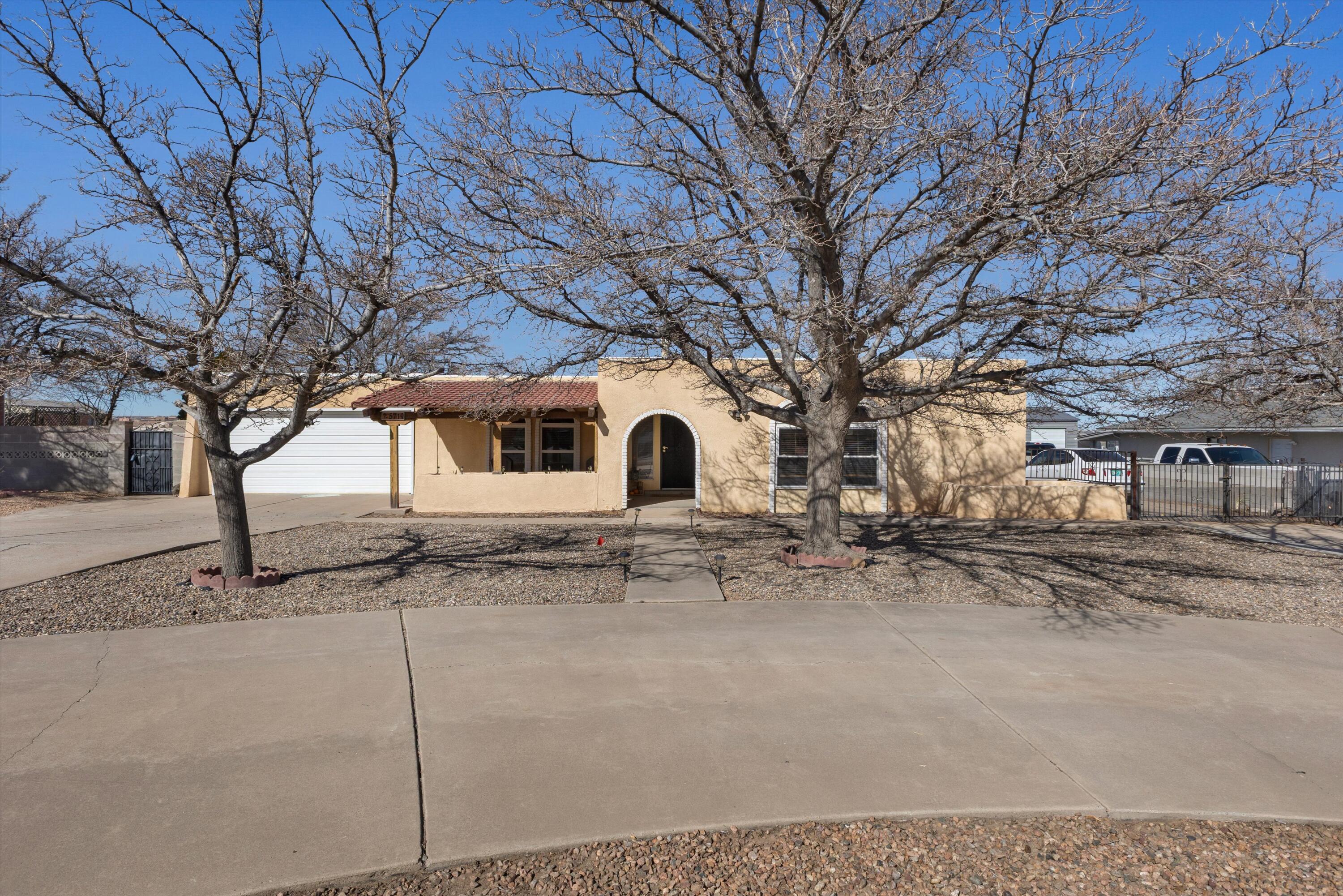 5719 Irving Boulevard, Albuquerque NM 87114
