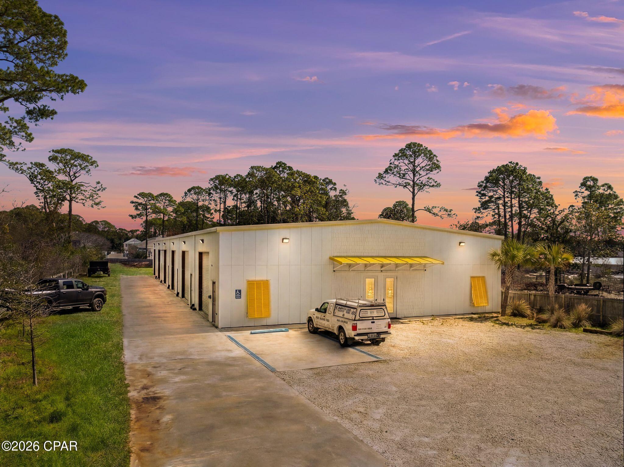 Image 36 For 2532 Joan Avenue