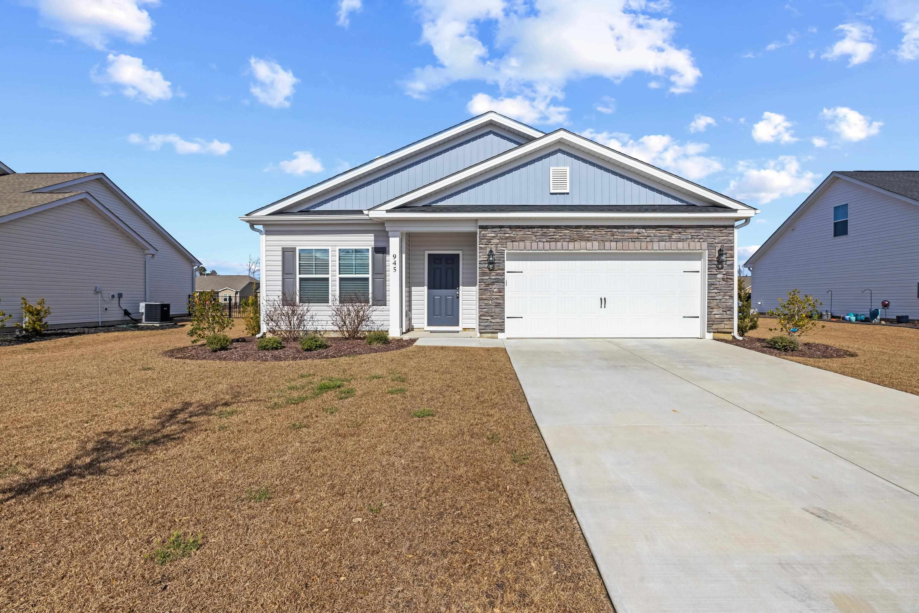 945 Oak Hollow St. Longs, SC 29568