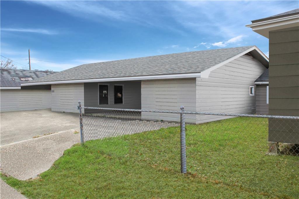 Homes for sale in Houma, LA | 203 Judith St, Houma, LA 70363 | MLS# 2544745